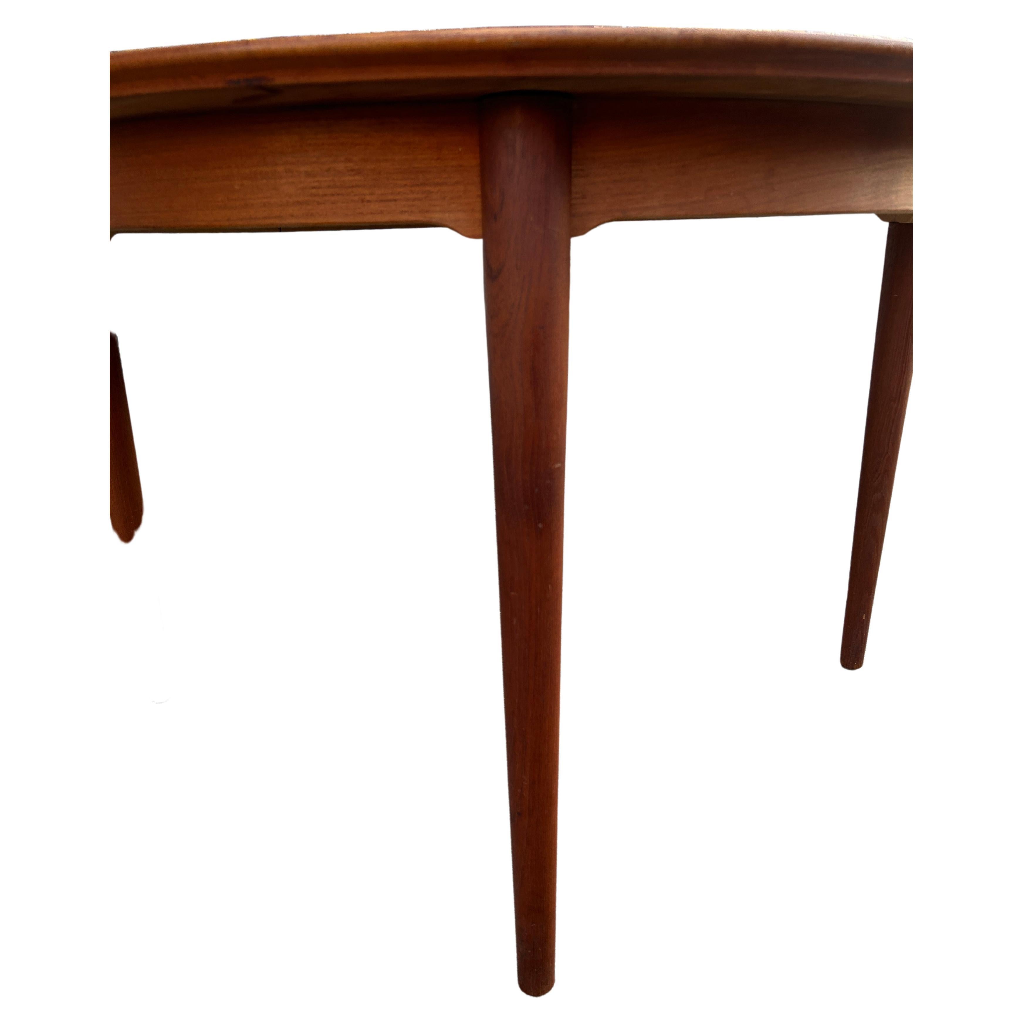 Mid-20th Century Midcentury Round Teak Danish Modern Extension Dining Table 2 Leaves