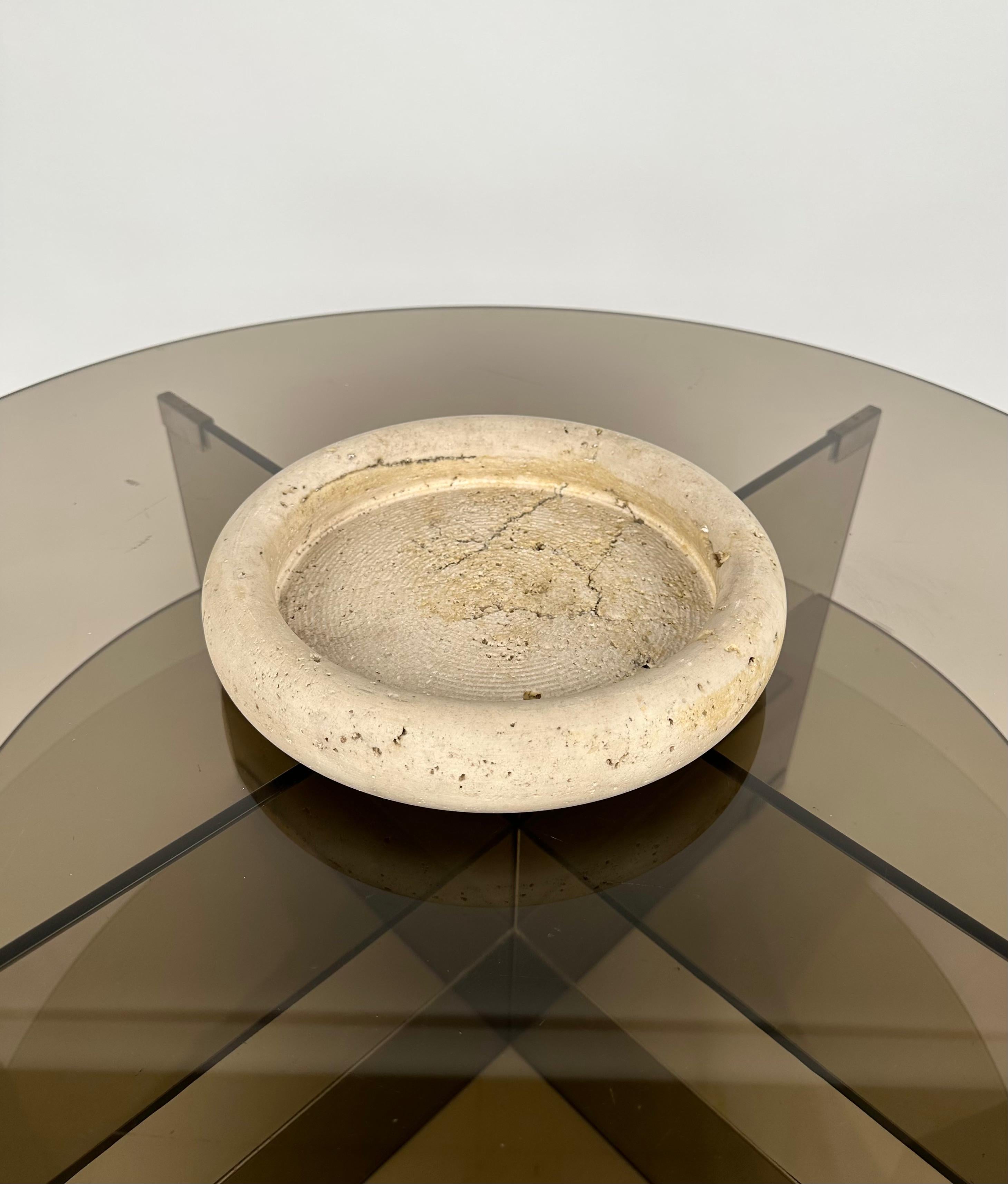 Late 20th Century Midcentury Round Vide-Poche Dish in Travertine by Fratelli Mannelli, Italy 1970s For Sale