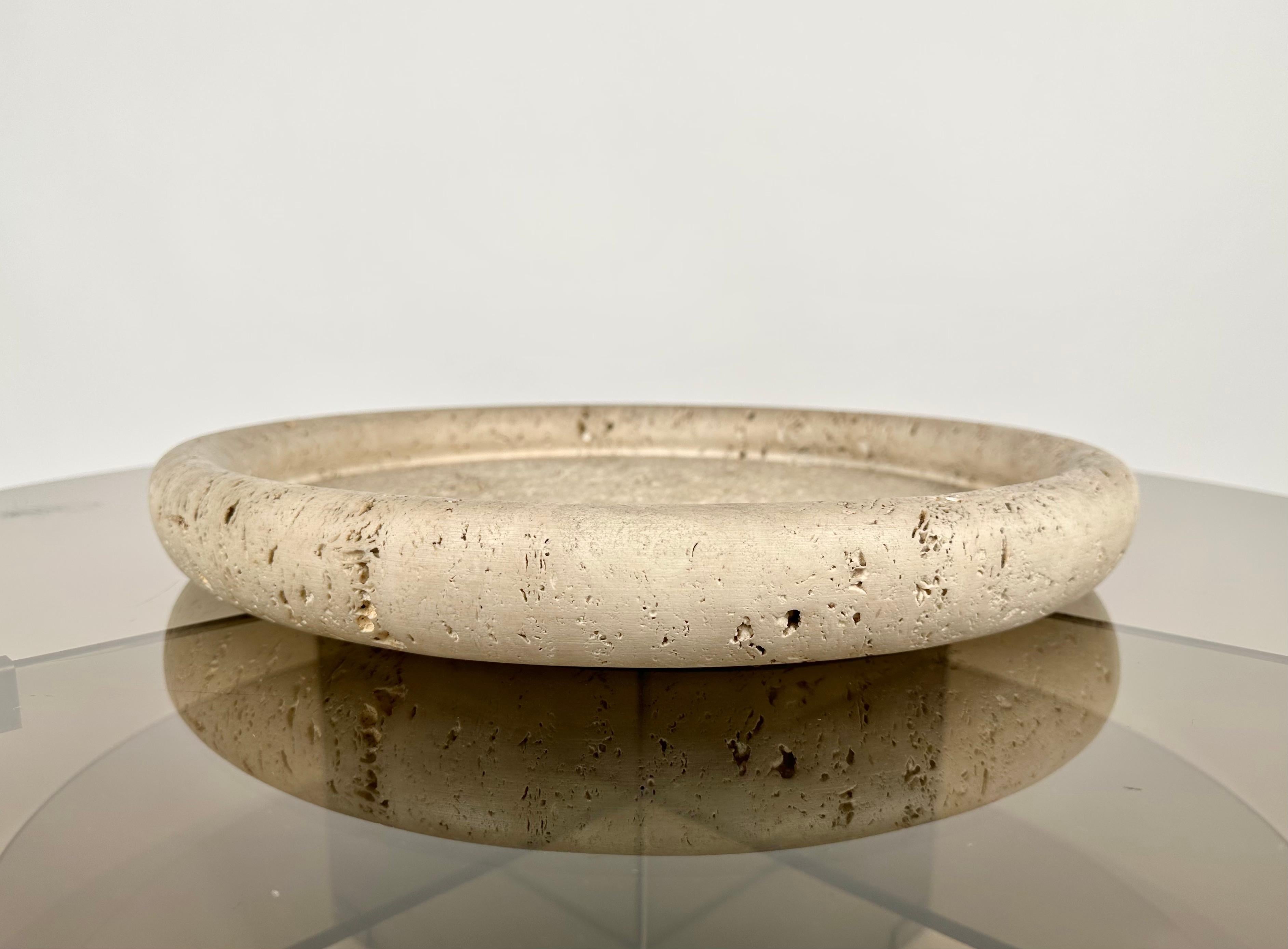 Midcentury Round Vide-Poche Dish in Travertine by Fratelli Mannelli, Italy 1970s For Sale 2