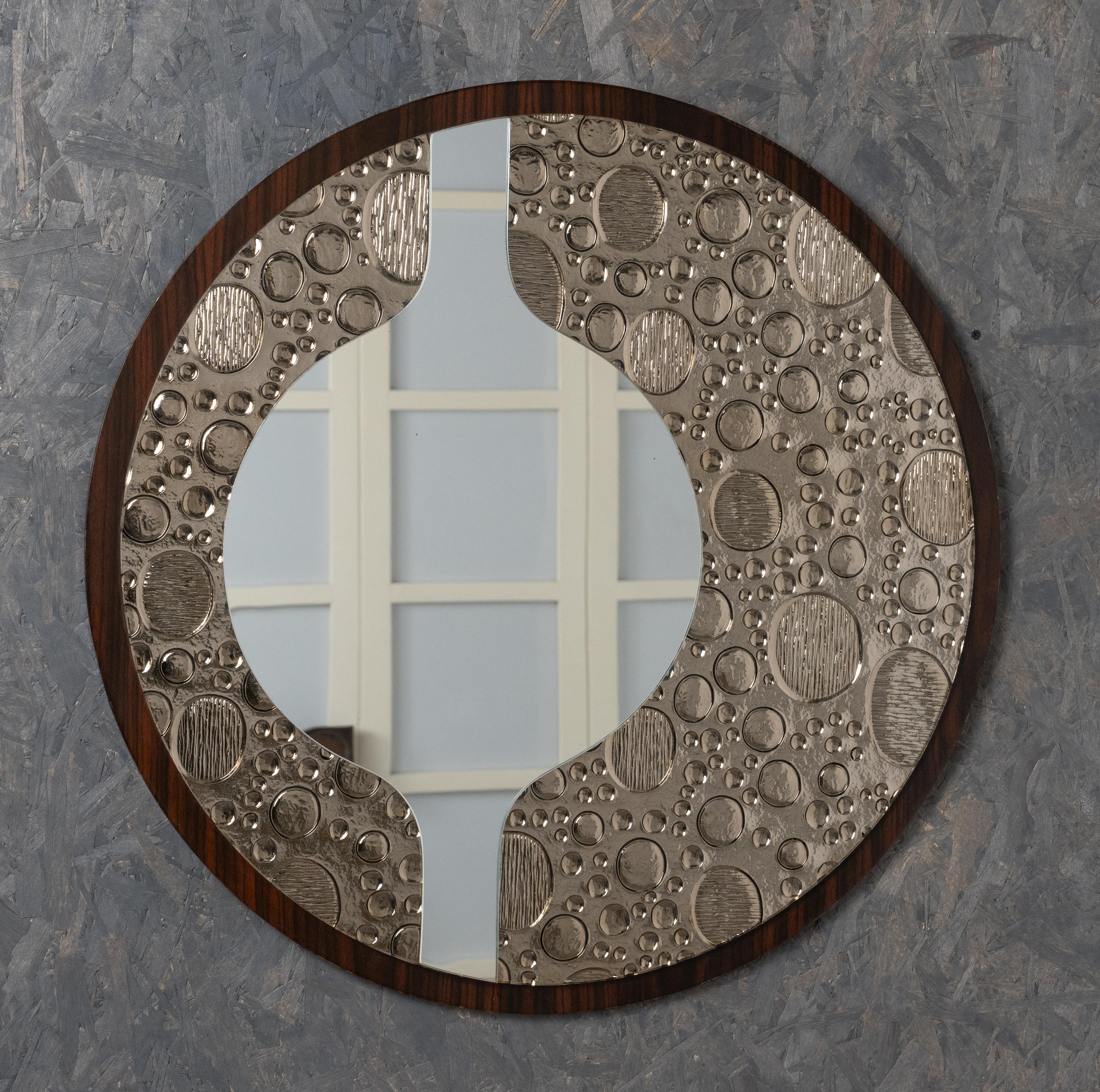 Midcentury Round Wall Mirror in Wood and Glass, Italy 1970s For Sale 7