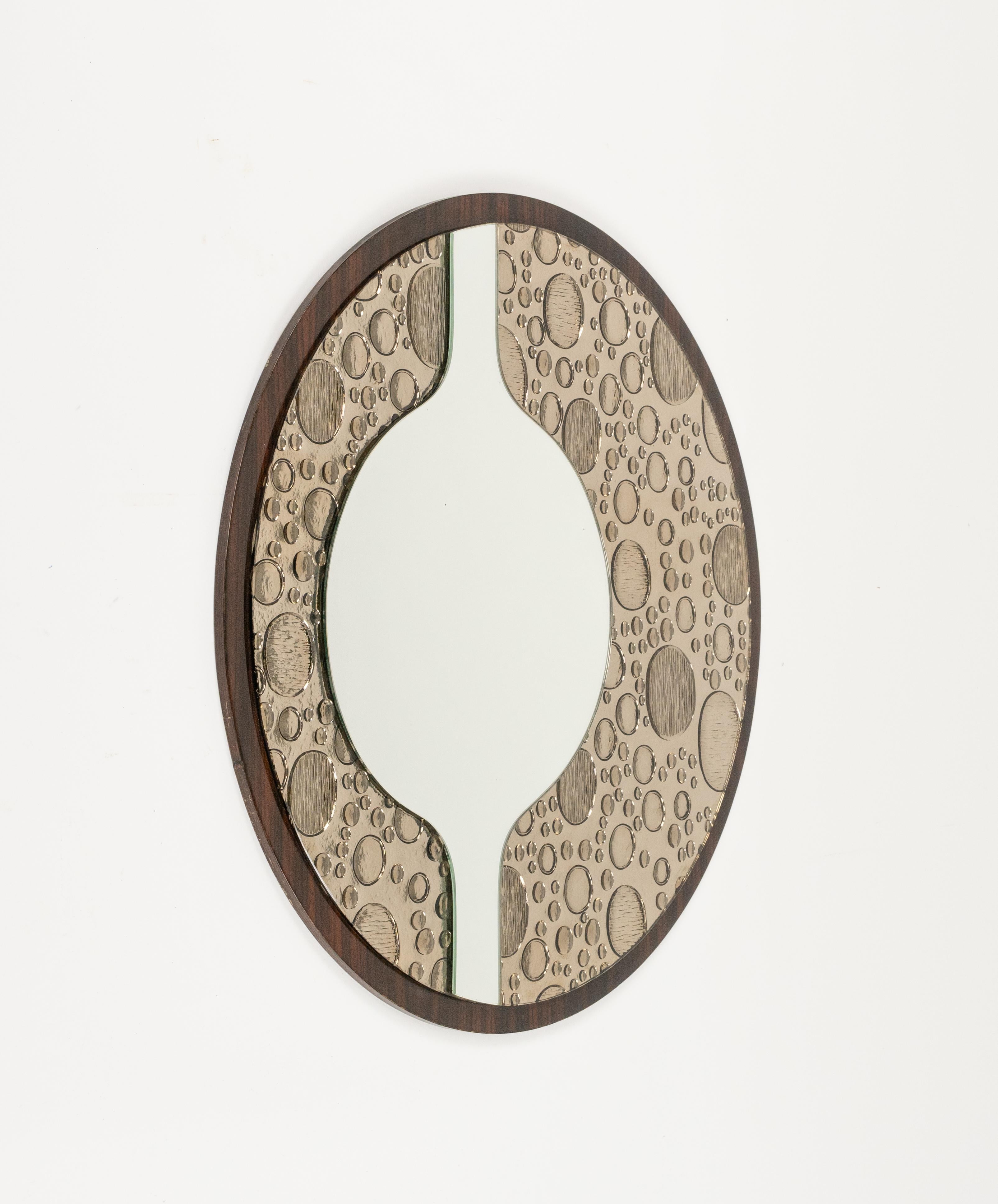 Late 20th Century Midcentury Round Wall Mirror in Wood and Glass, Italy 1970s For Sale