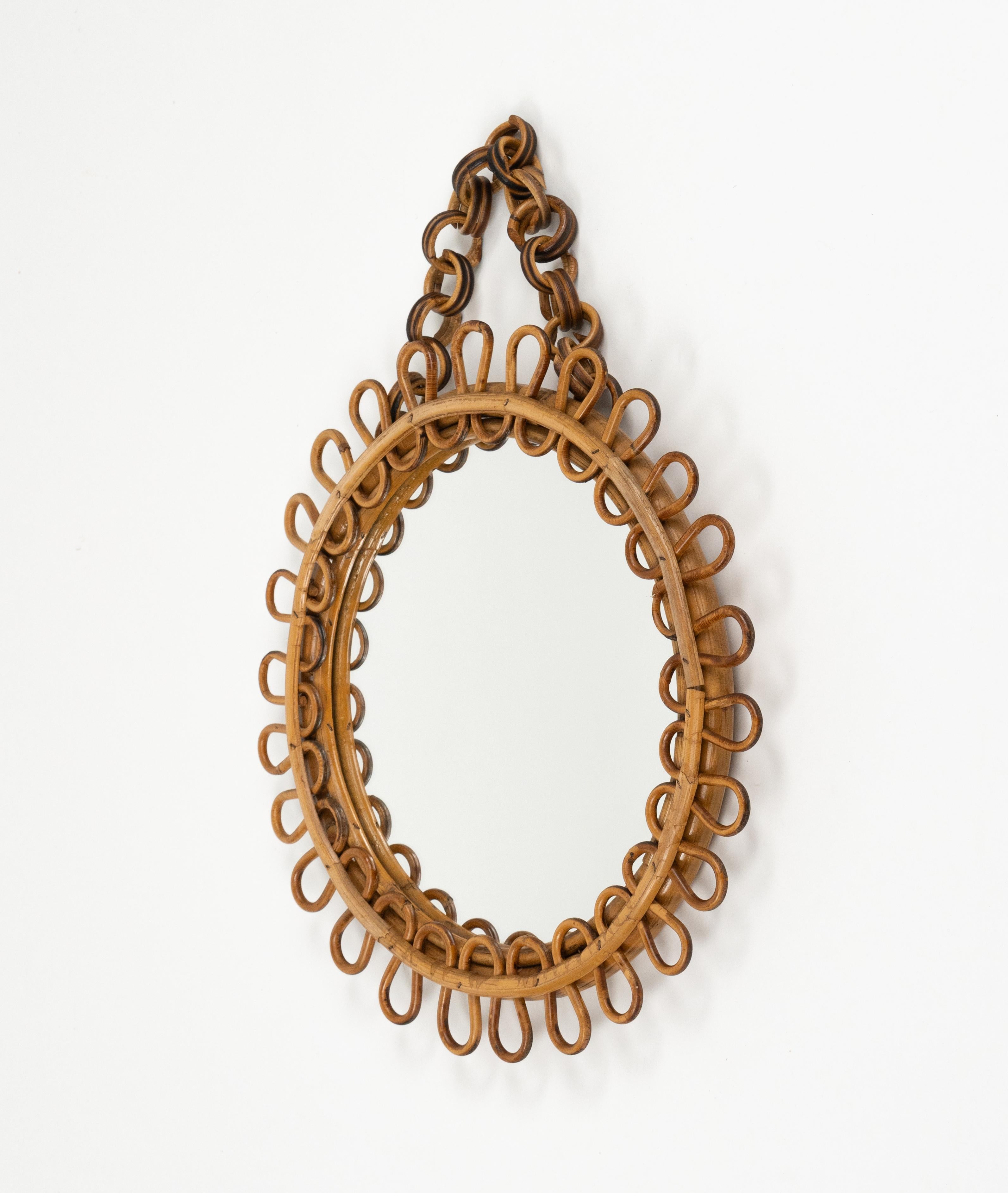 Espejo de pared redondo de mediados de siglo Estilo Franco Albini de ratán y bambú, Italia Años 60 mediados del siglo XX en venta