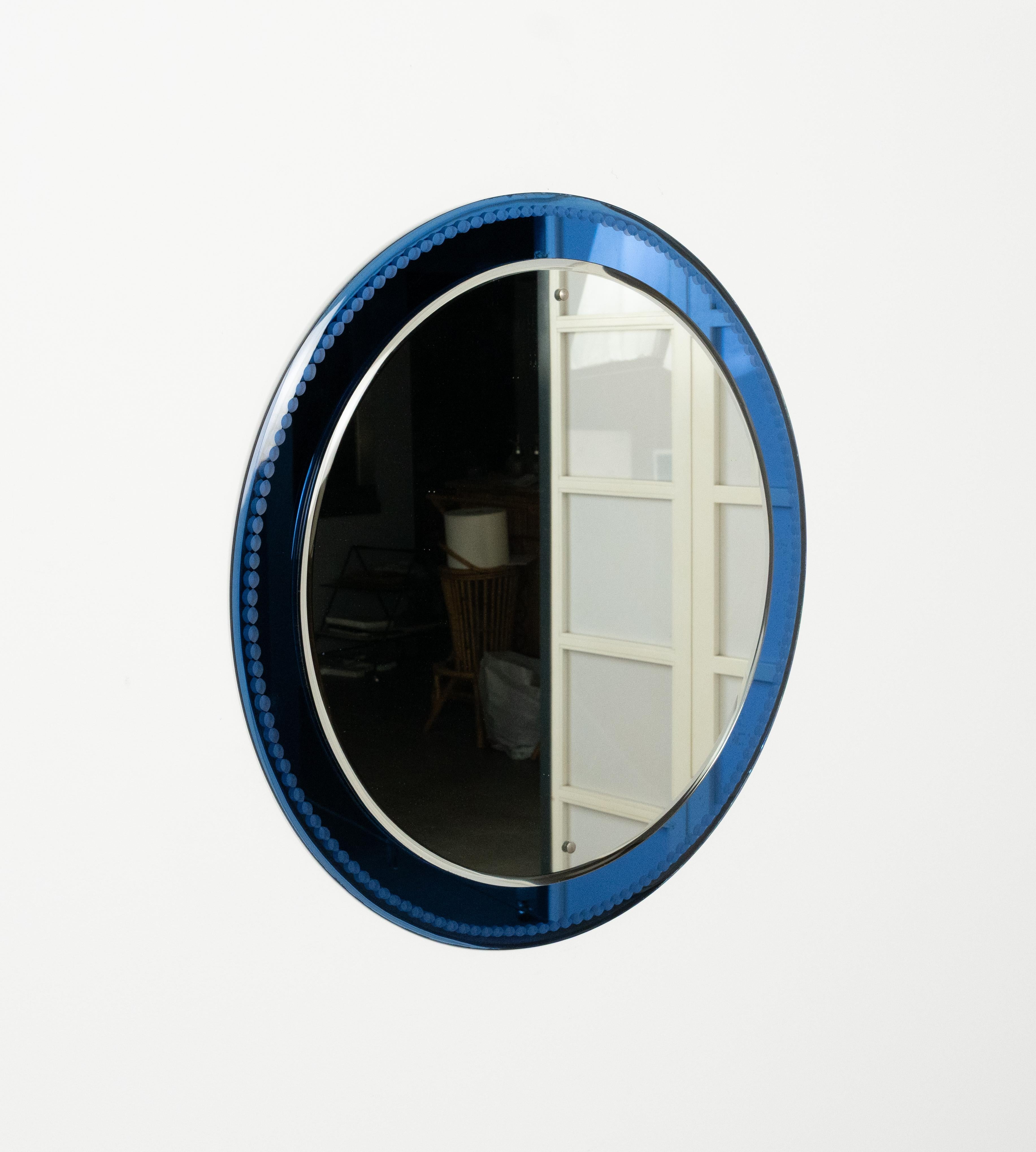 Midcentury Round Wall Mirror with Blue Frame Fontana Arte Style, Italy 1960s im Angebot 3