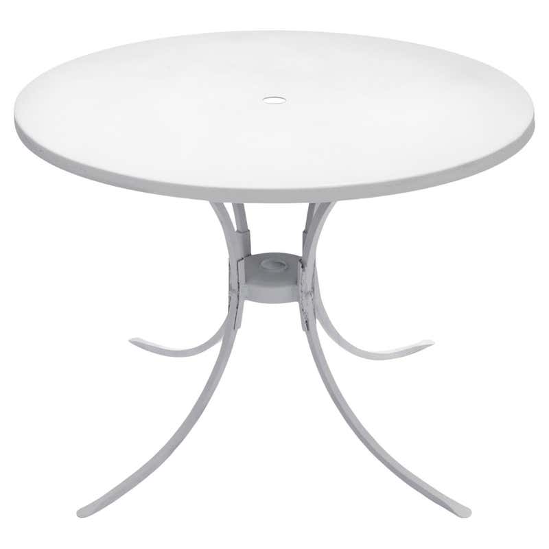 Midcentury Round White Metal Patio Table For Sale at 1stDibs