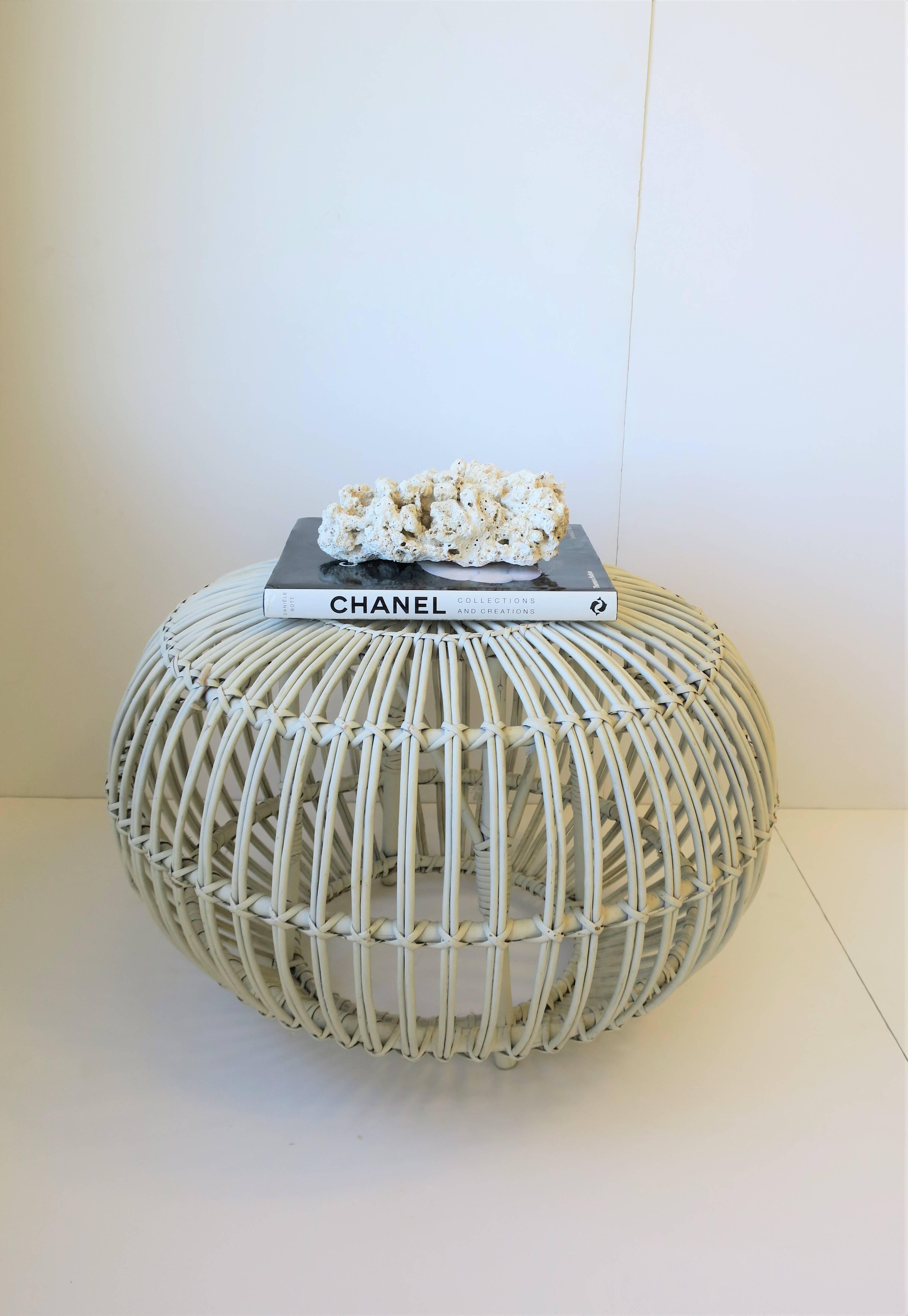 Italian Midcentury Round White Rattan Stool or Side Table by Franco Albini