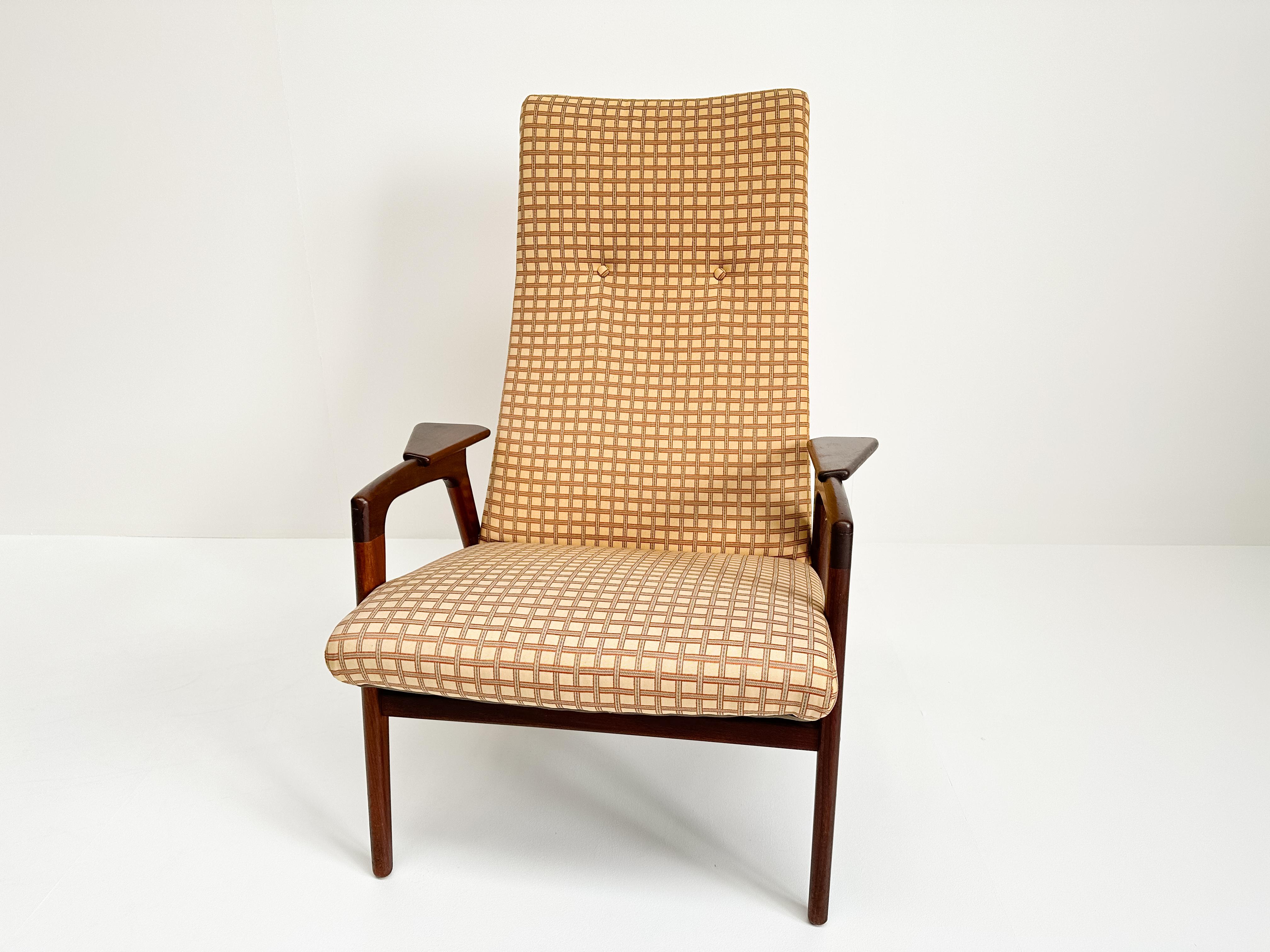 Mid-Century Modern Midcentury 'Ruster' Chair by Yngve Ekström for Pastoe For Sale