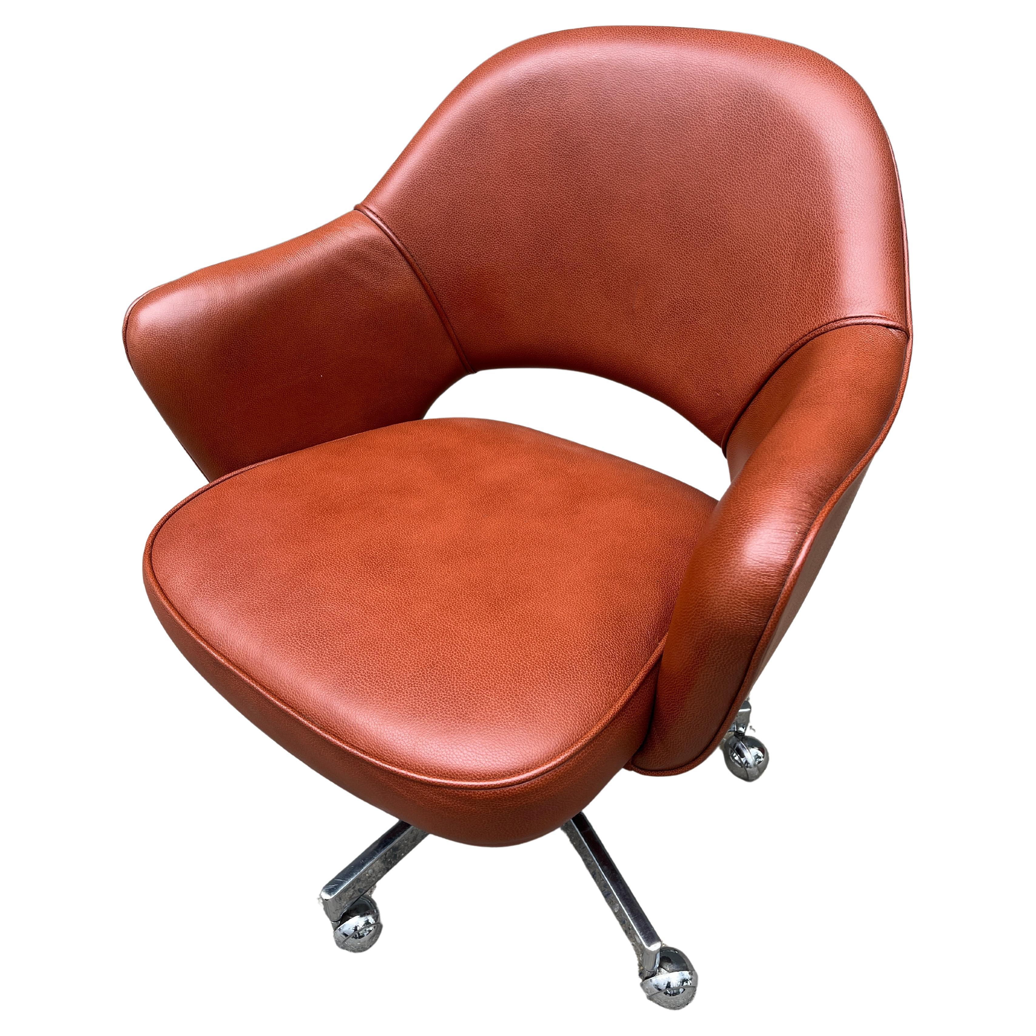 Metal Midcentury Saarinen Executive Chairs for Knoll For Sale