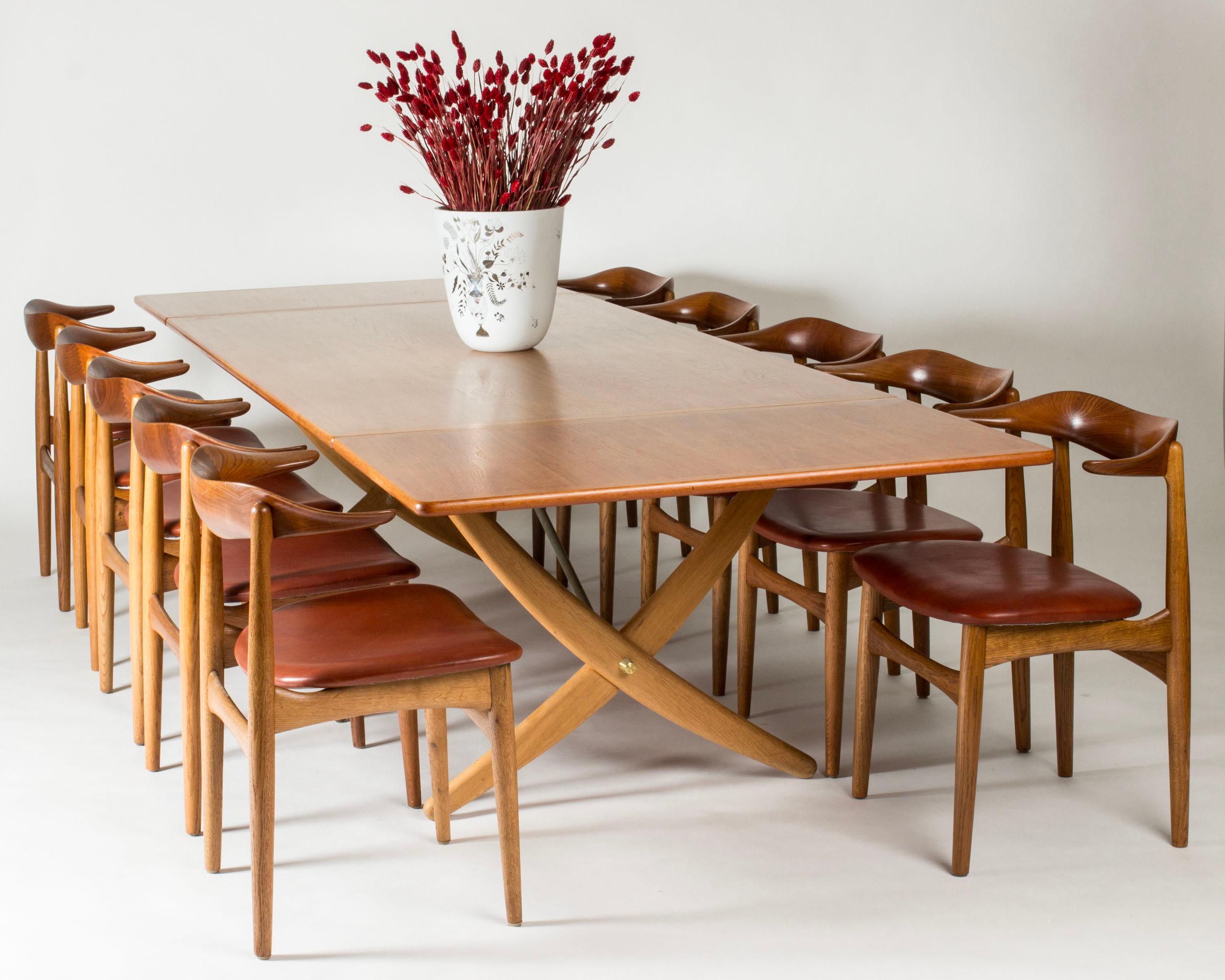 Table de salle à manger à pieds de sabre de Hans J. Wegner, Danemark, années 1960 en vente 5