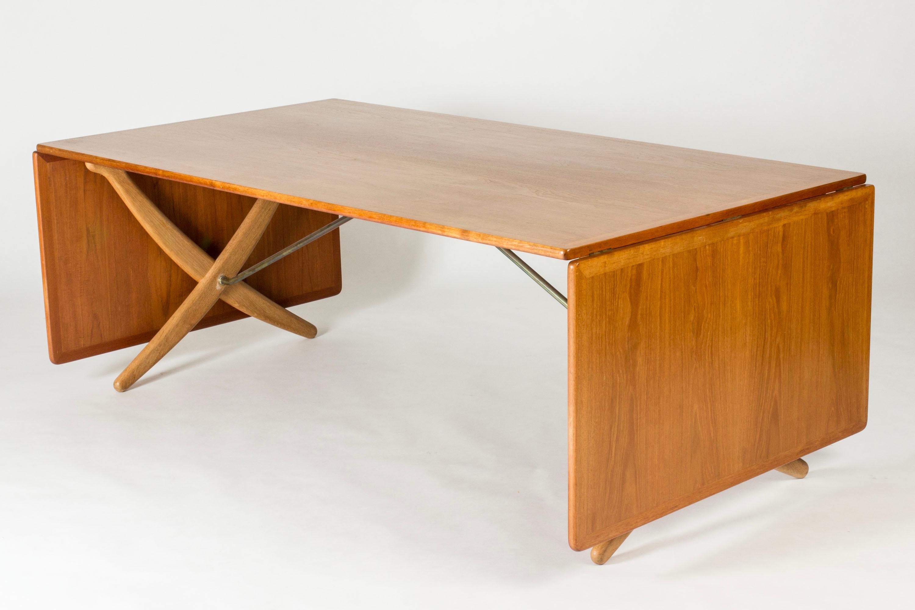 Superbe table de salle à manger 