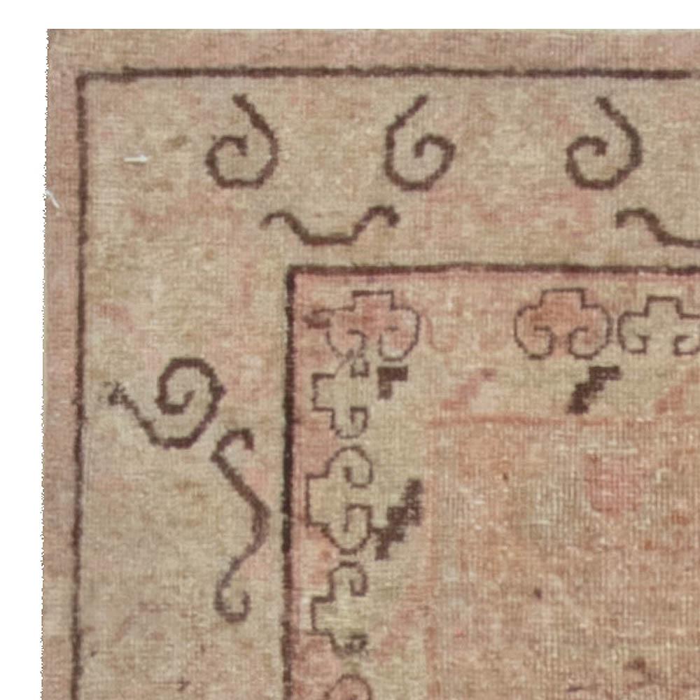 Doris Leslie Blauer Samarkand Handgefertigter Wollteppich aus der Mitte des 20. Jahrhunderts (Handgeknüpft) im Angebot