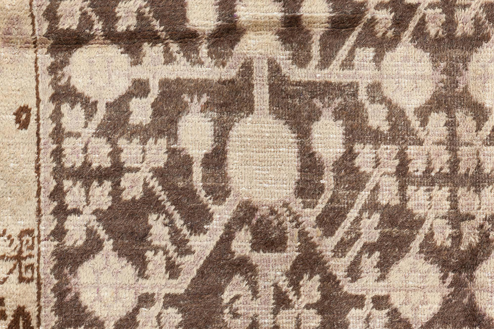 Handgewebter Samarkand-Wollteppich Doris Leslie Blau aus der Mitte des Jahrhunderts (Usbekisch) im Angebot