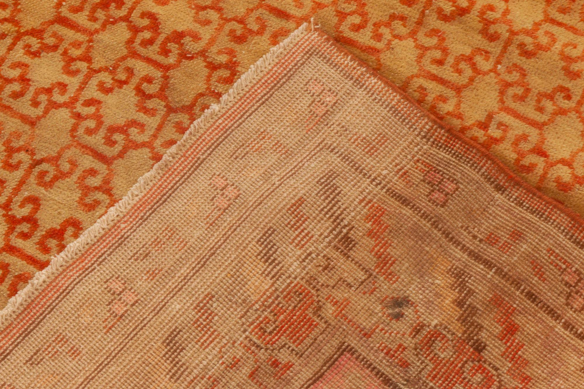 Samarkand Orange Handgefertigter Wollteppich aus der Mitte des Jahrhunderts (20. Jahrhundert) im Angebot