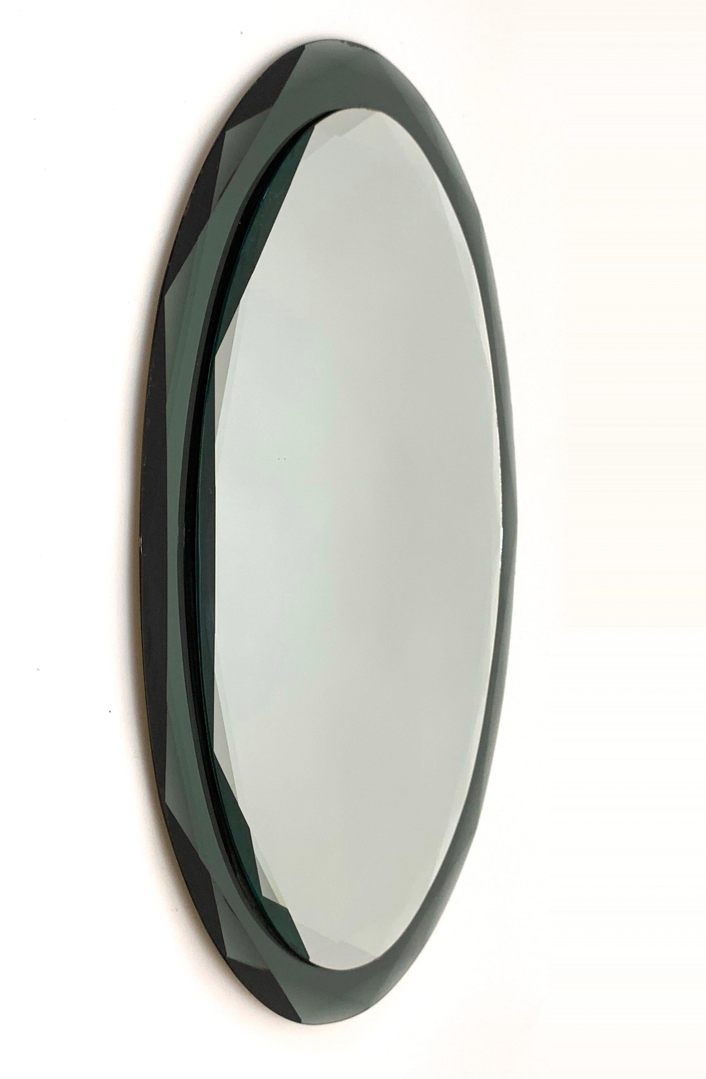 Midcentury Santambrogio & De Berti Oval Italian Scalloped Wall Mirror, 1950s 5