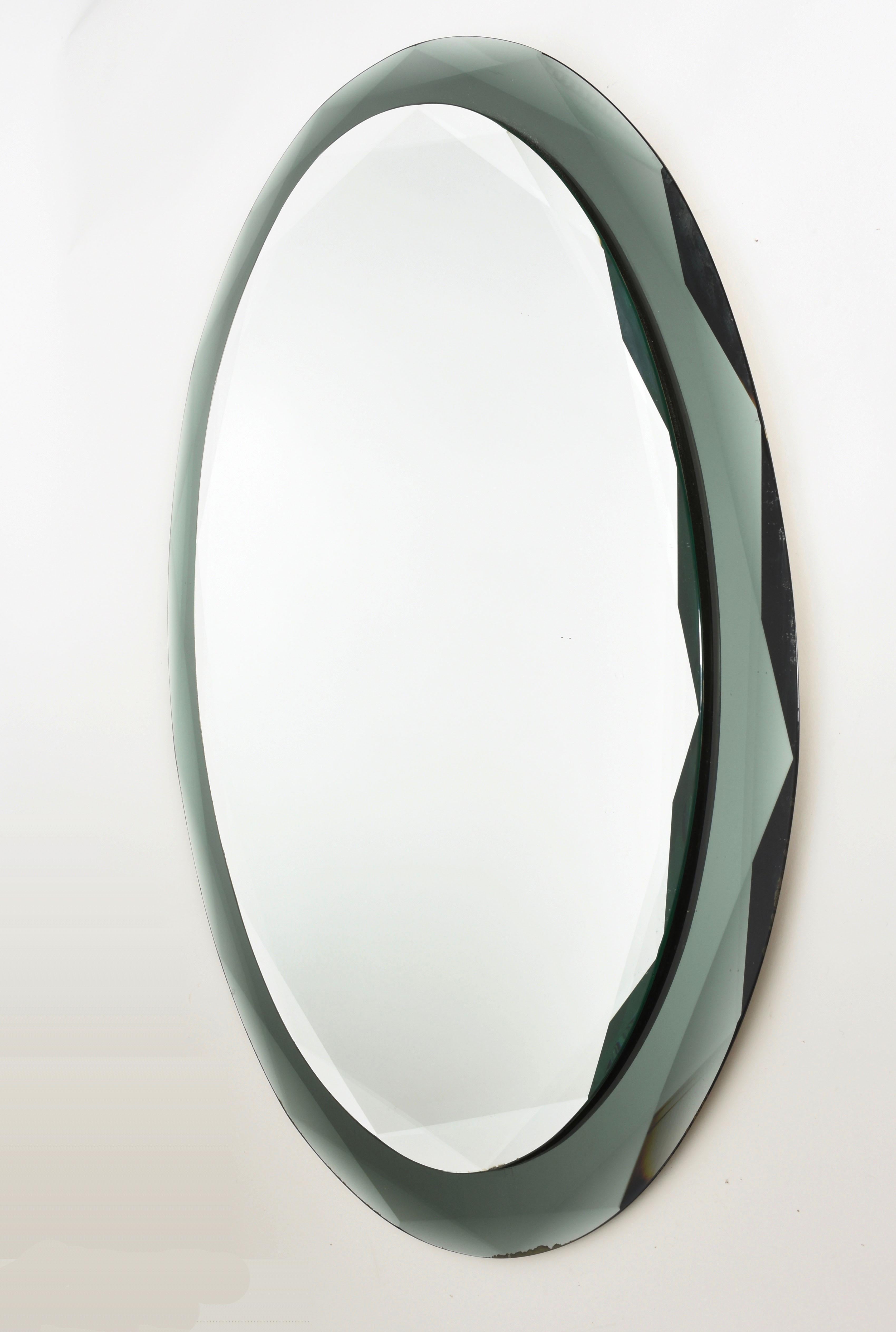 Midcentury Santambrogio & De Berti Oval Italian Scalloped Wall Mirror, 1950s 2