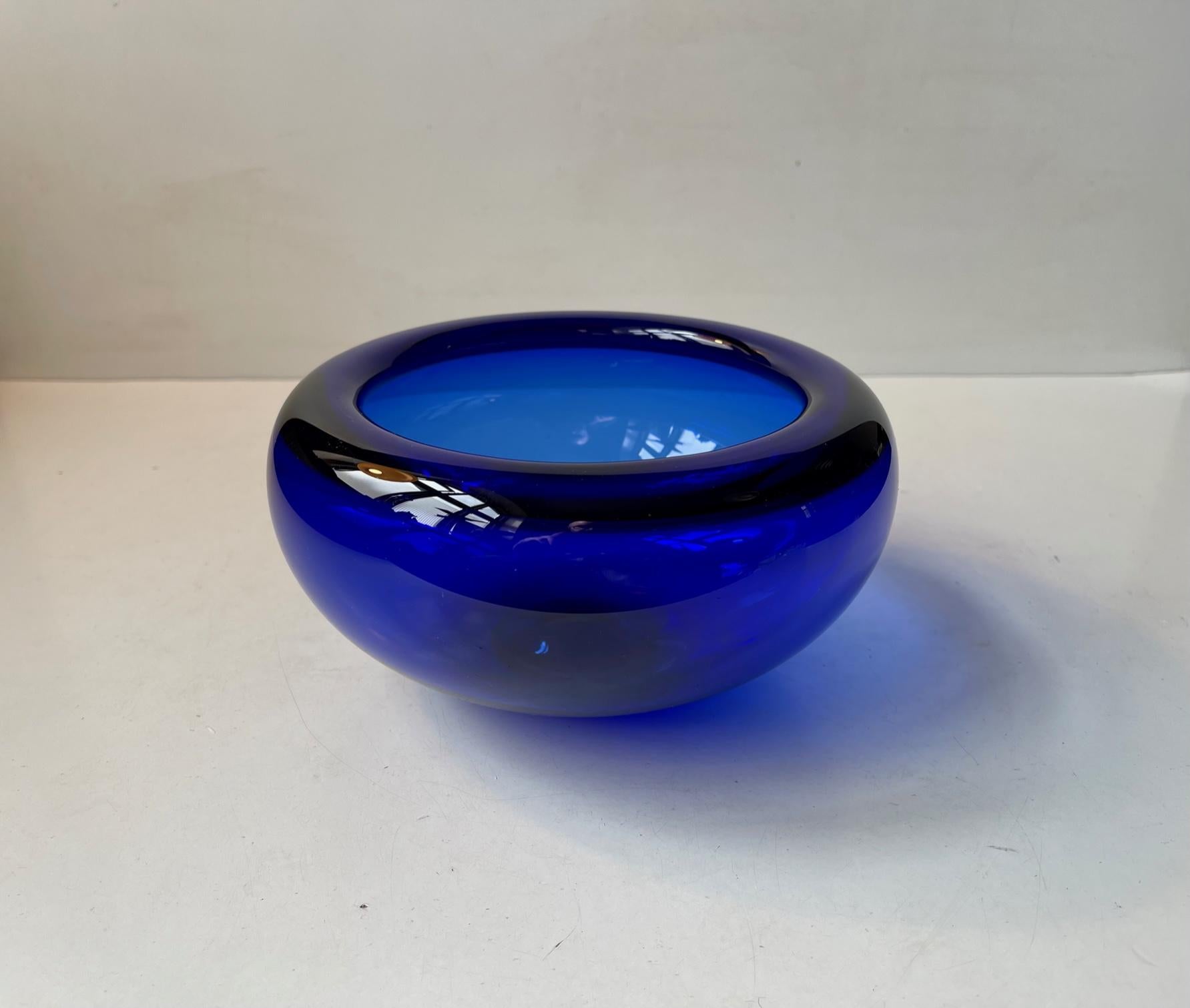 Mid-20th Century Midcentury Sapphire Blue Holmegaard Glass Bowl by Per Lütken For Sale