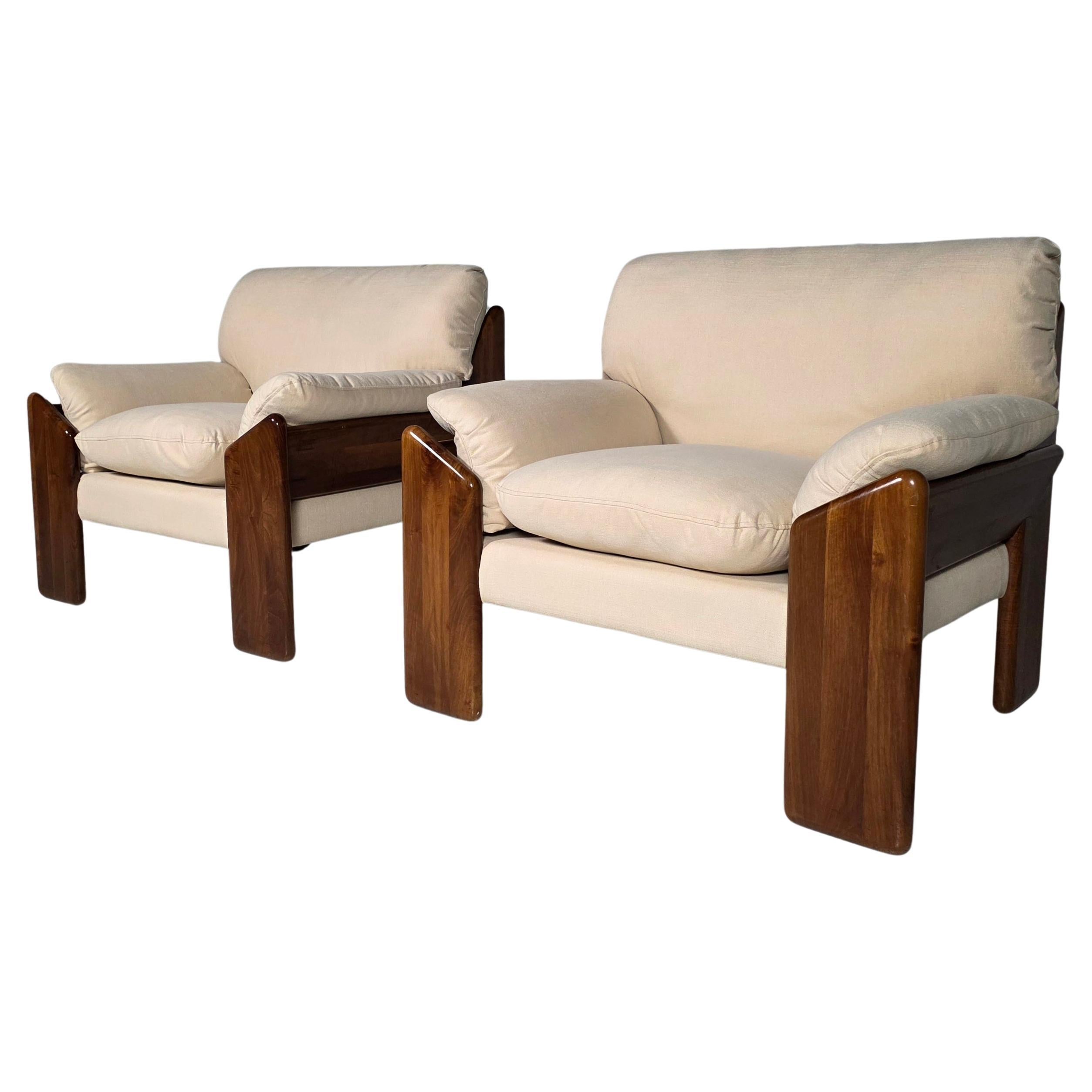 Midcentury "Sapporo" Nussholzsessel von Mario Marenco für Mobil Girgi, 1970er Jahre