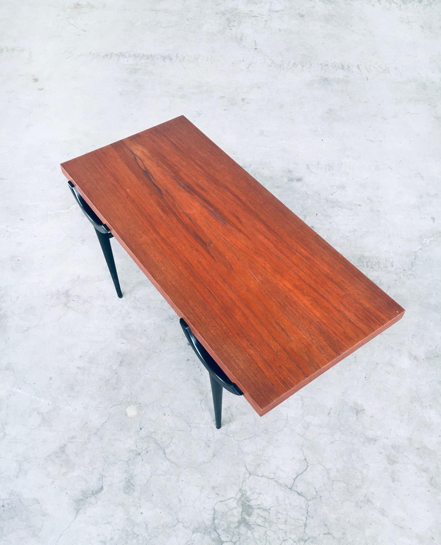 Midcentury Scandinavian Design Coffee Table, Denmark 1960's For Sale 3