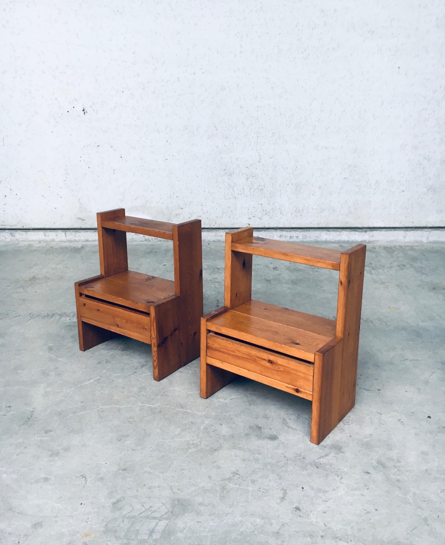 Vintage Midcentury Scandinavian Design pine bedside table Set. Made in Sweden, 1960's. In the style of Rainer Daumiller for Hirtshals Savvaerk. Solid pine constructed side or bedside table set with one drawer that can go in and out both ways, front