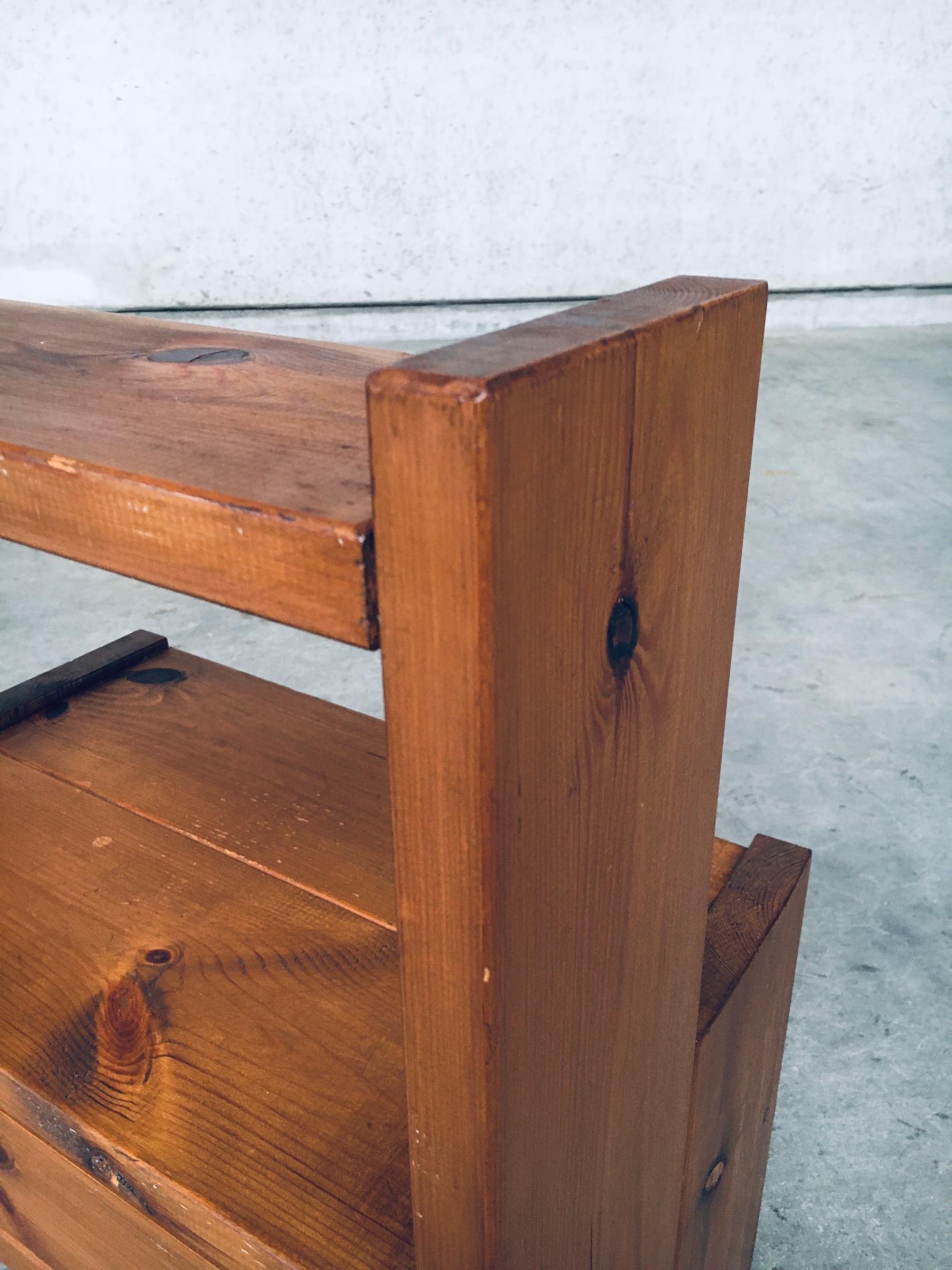Midcentury Scandinavian Design Pine Bedside Table Set, 1960s Sweden For Sale 14