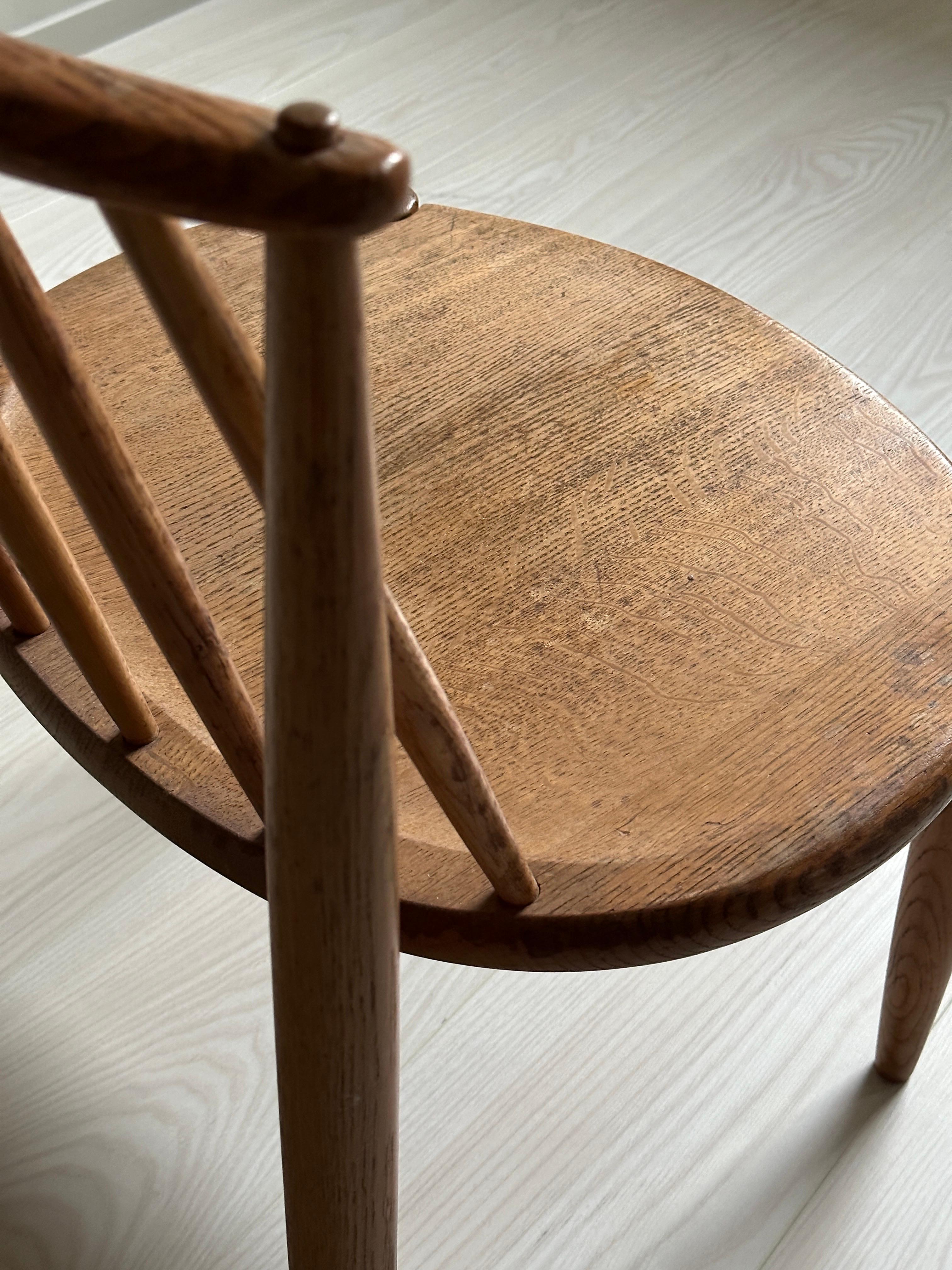 Mid-Century Scandinavian Fireplace Oak Chair, Bendt Winge for Aase Dreieri 1950s 11