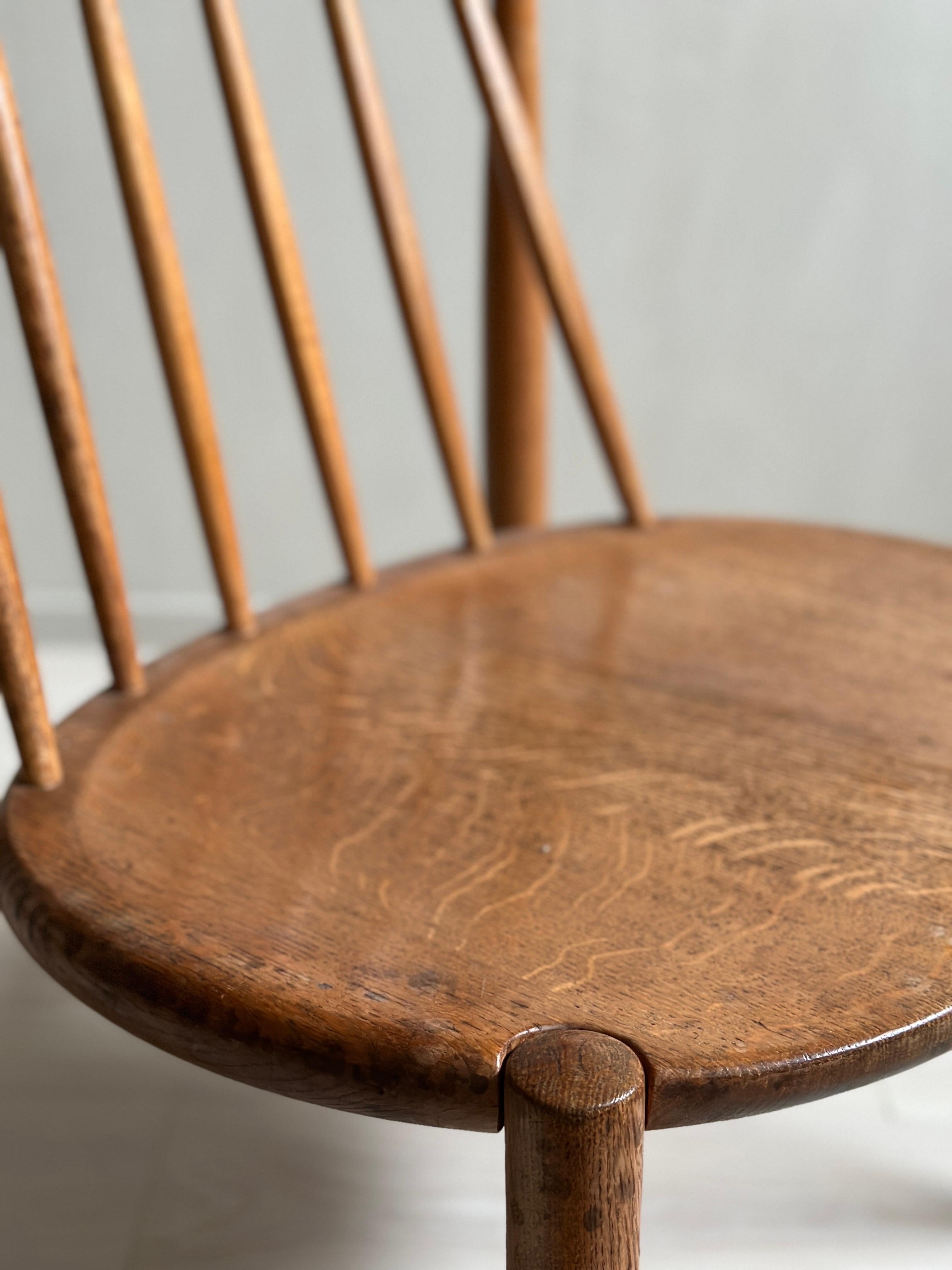 Norwegian Mid-Century Scandinavian Fireplace Oak Chair, Bendt Winge for Aase Dreieri 1950s