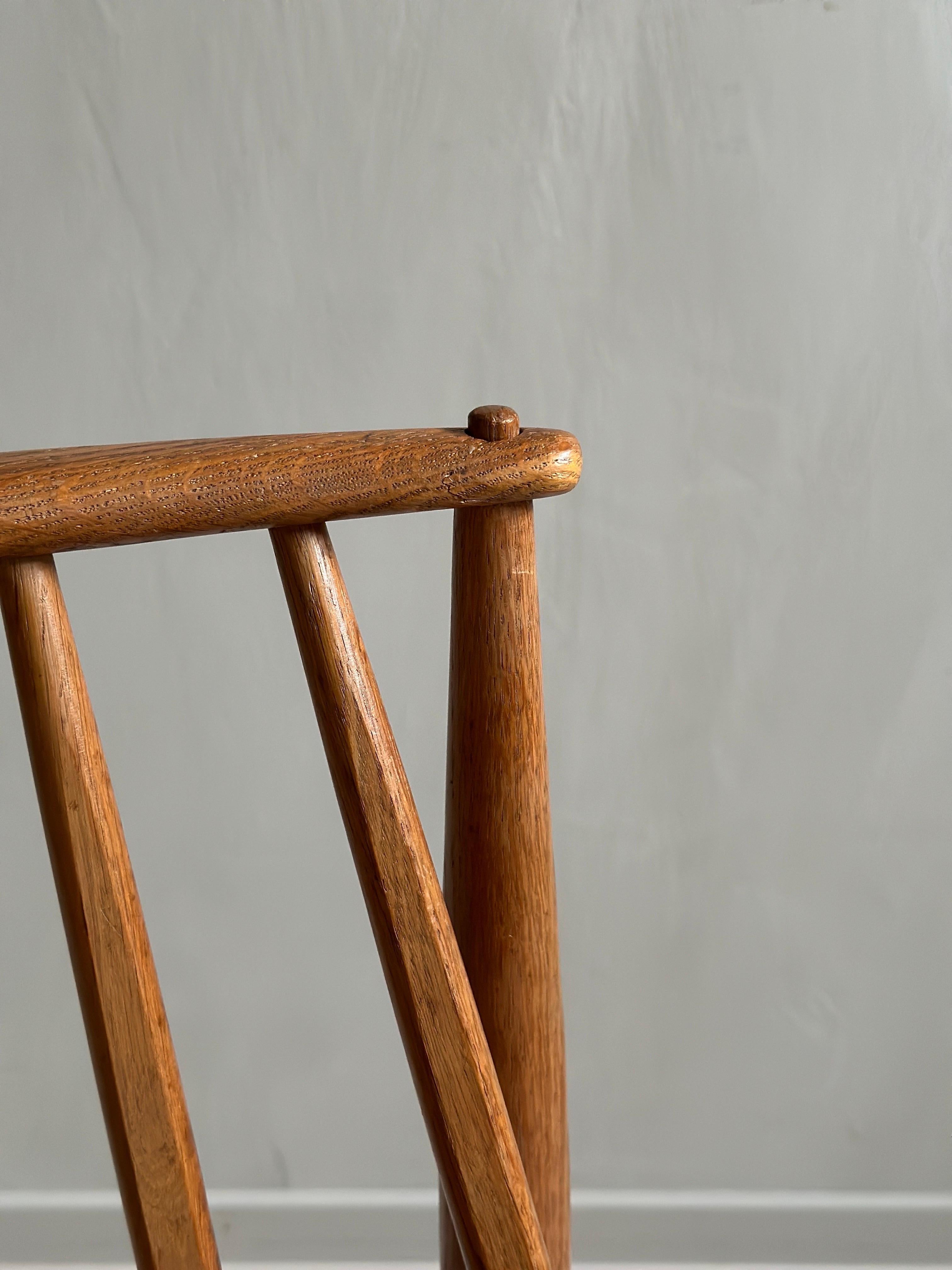 Mid-Century Scandinavian Fireplace Oak Chair, Bendt Winge for Aase Dreieri 1950s In Good Condition In Hønefoss, 30
