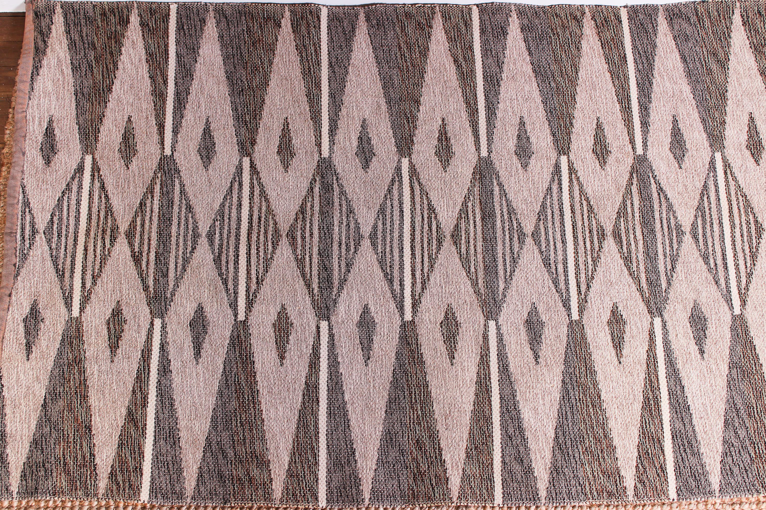 Midcentury Scandinavian Flat-Weave Gallery Carpet, 1950s In Good Condition For Sale In Malmo, SE