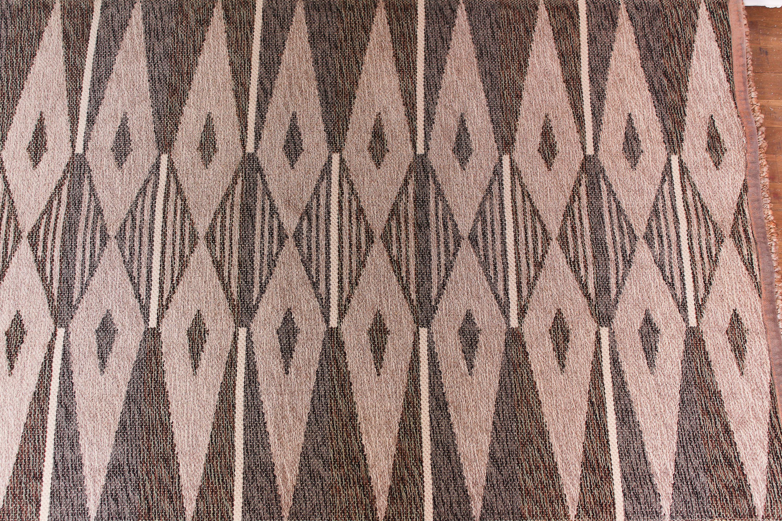 Mid-20th Century Midcentury Scandinavian Flat-Weave Gallery Carpet, 1950s For Sale