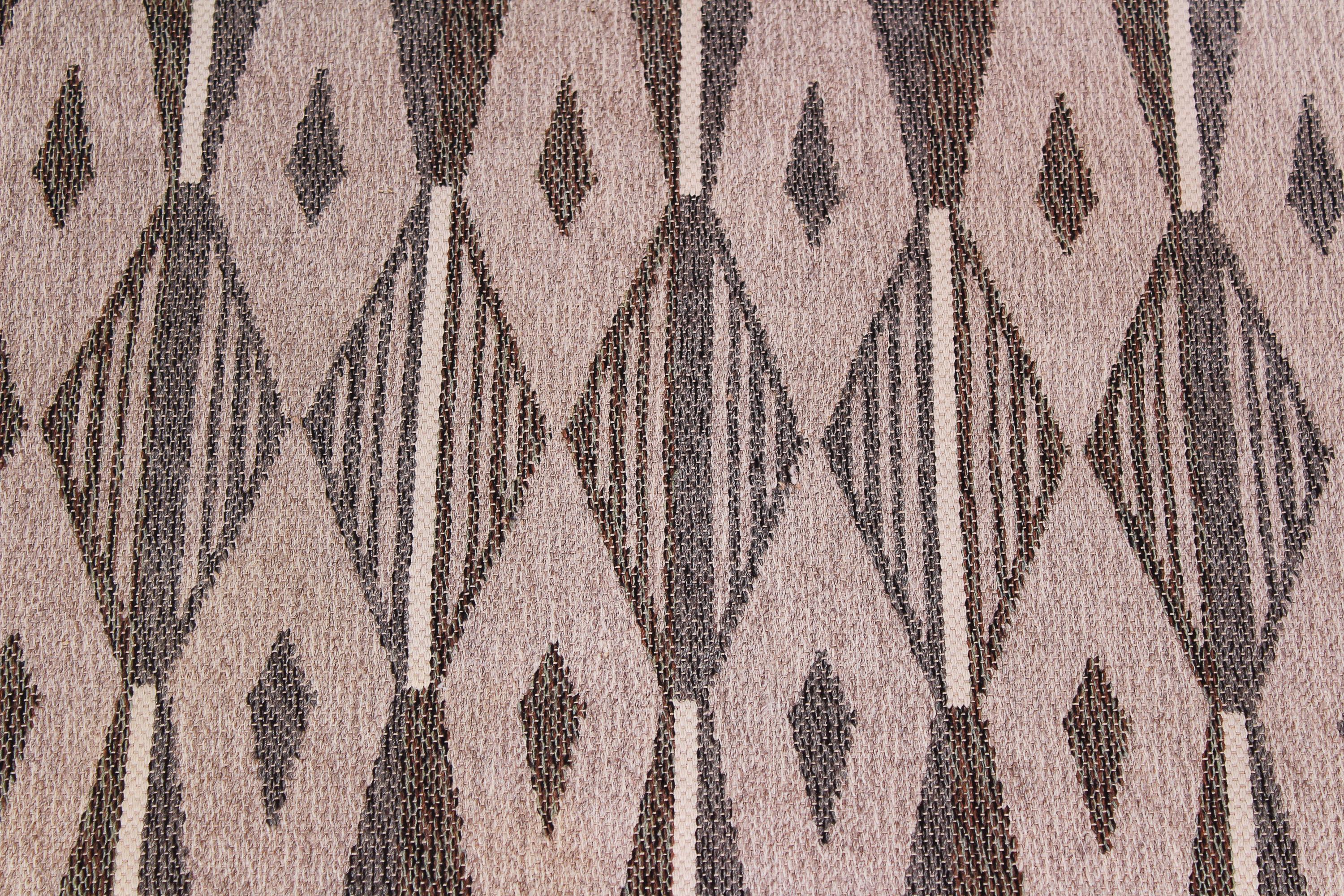 Midcentury Scandinavian Flat-Weave Gallery Carpet, 1950s For Sale 1