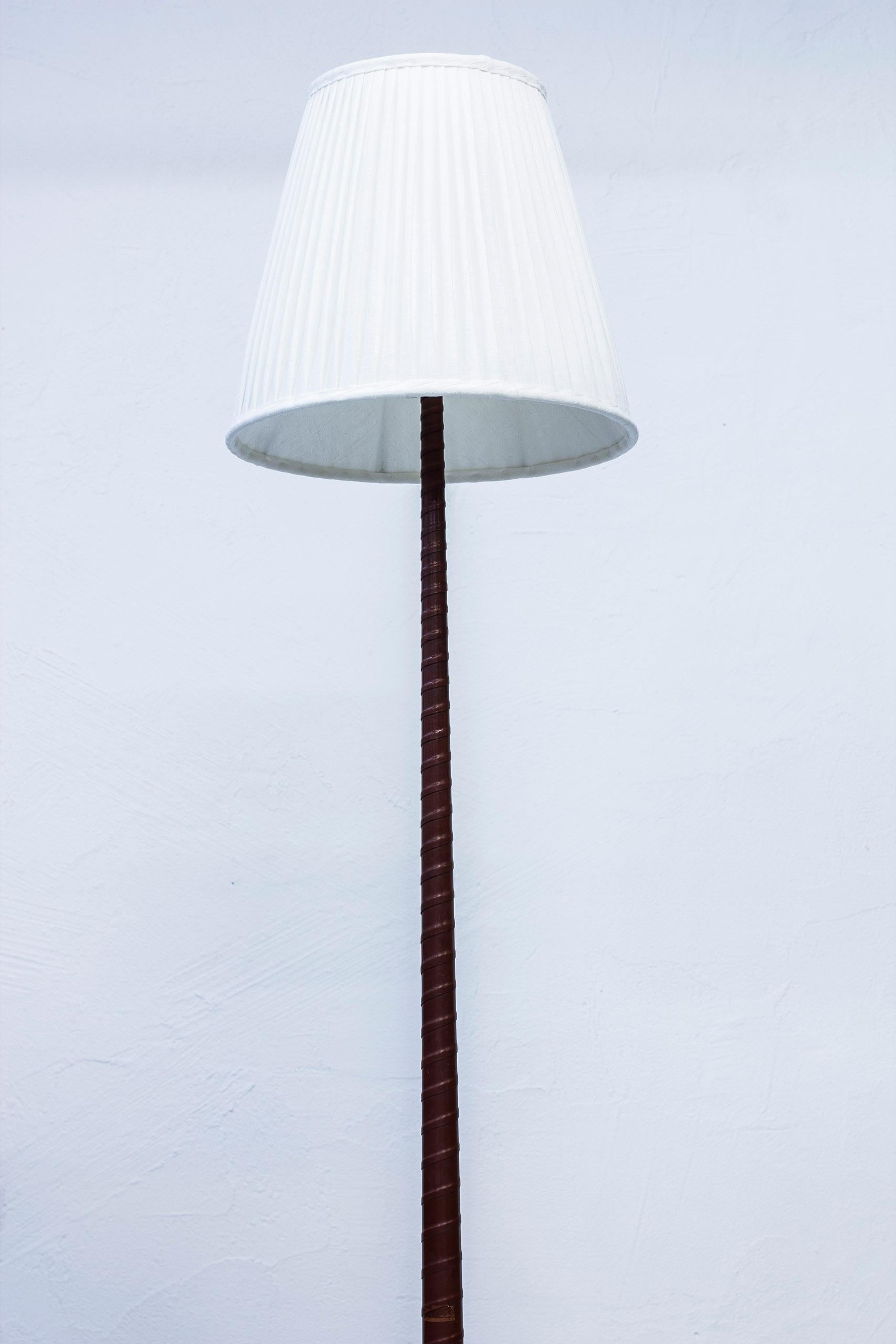 Mid-20th Century Midcentury Scandinavian Floor Lamp by Hans Bergström, Ateljé Lyktan, 1940s