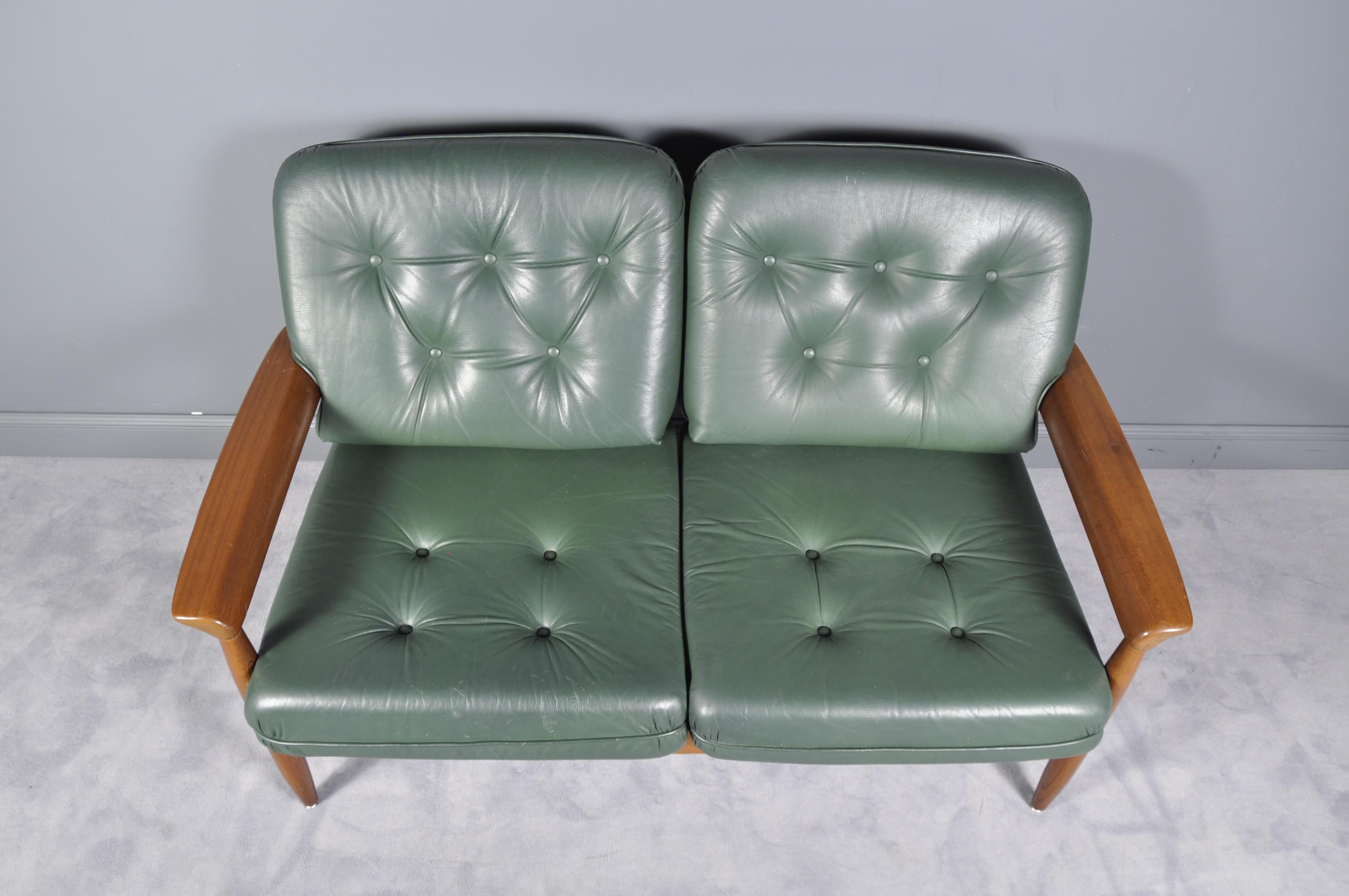Midcentury Scandinavian Green Leather Sofa Set, 1960s 9