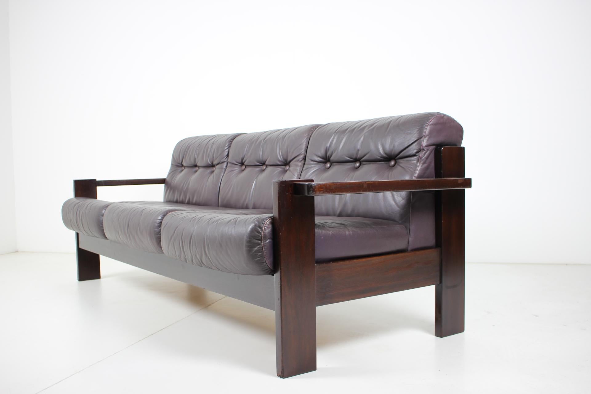 European Midcentury Scandinavian Leather Sofa, 1960s