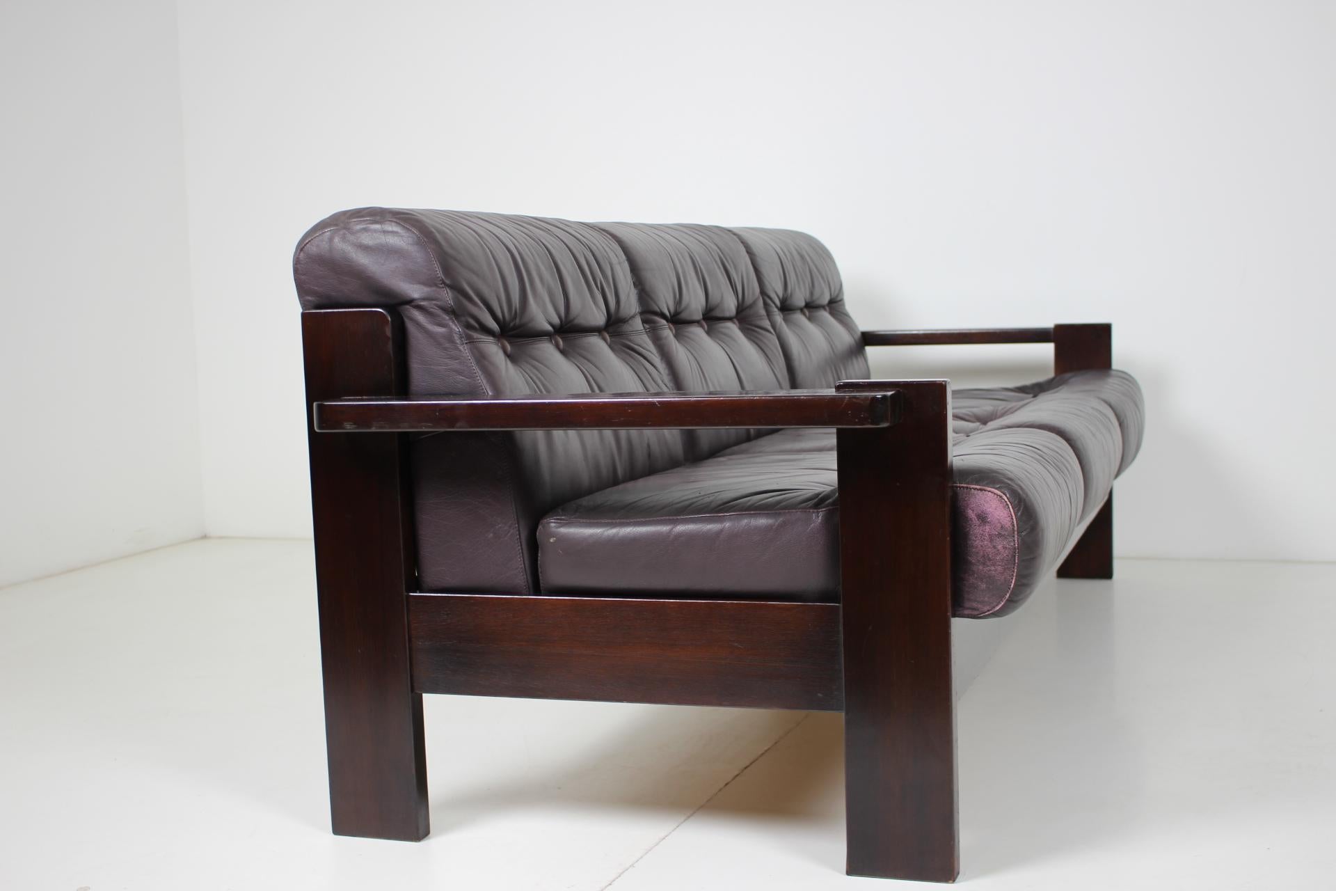 Midcentury Scandinavian Leather Sofa, 1960s 2