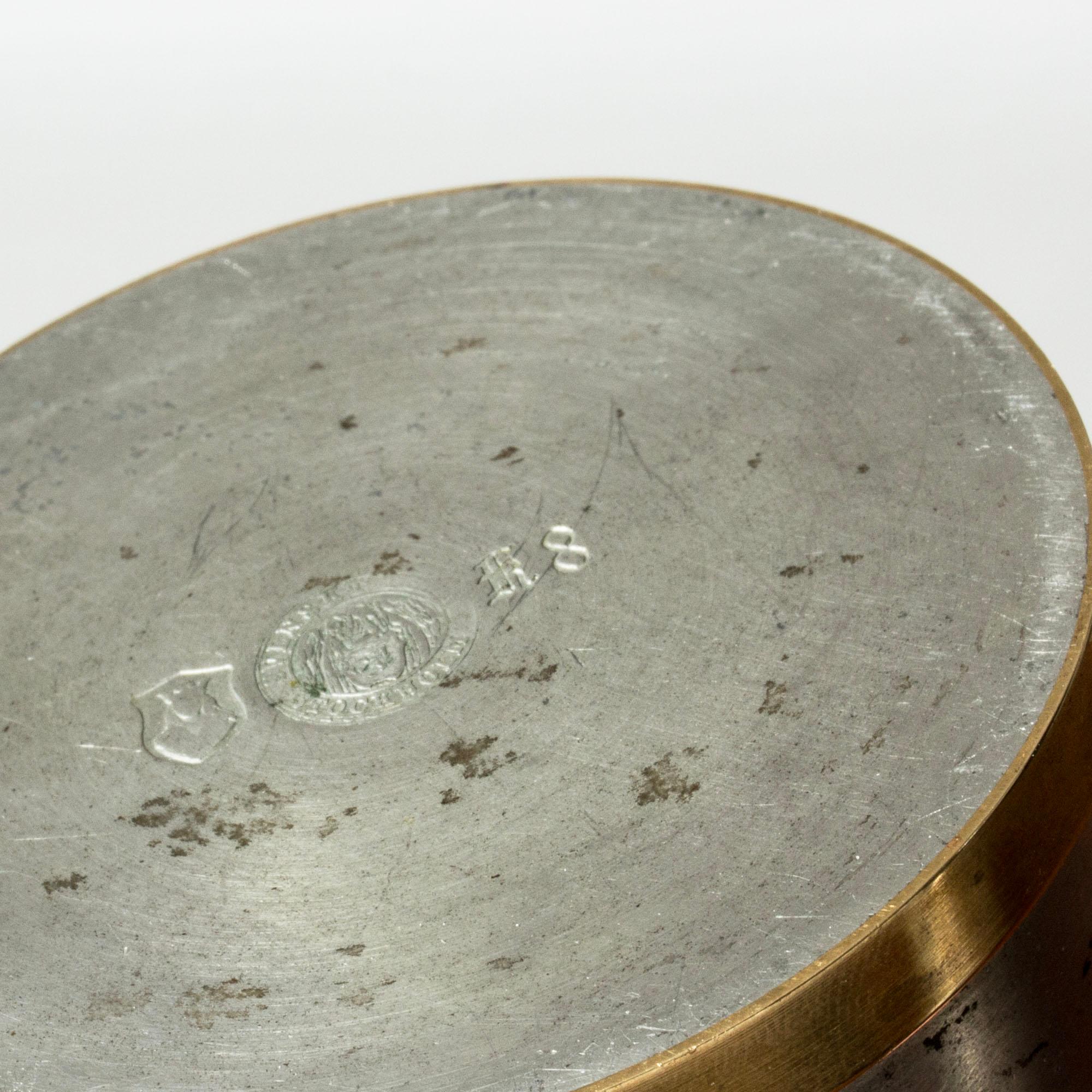 Midcentury Scandinavian Pewter jar, Nils Fougstedt, Svenskt Tenn, Sweden, 1936 In Good Condition For Sale In Stockholm, SE