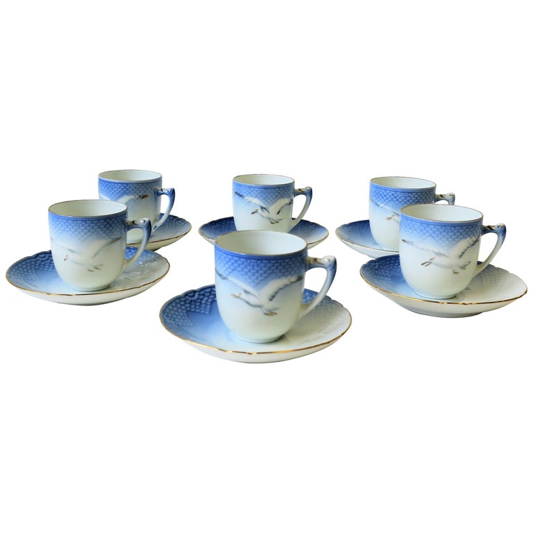 Set of 6 Scandinavian Blue & Whtie Porcelain Coffee Espresso or Tea Demitasse For Sale