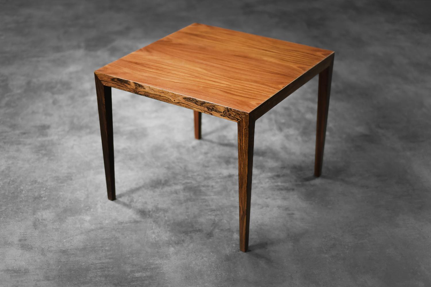 Tavolino in palissandro scandinavo del MidCentury di Severin Hansen per Haslev Møbel in vendita 4