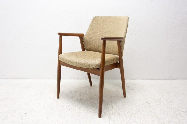 This armchair was made in the 1970´s. Made of teak and fabric. Very well preserved condition.

Measures: Height: 86 cm

seat: 60 × 53 cm

Seat height: 48 cm.
