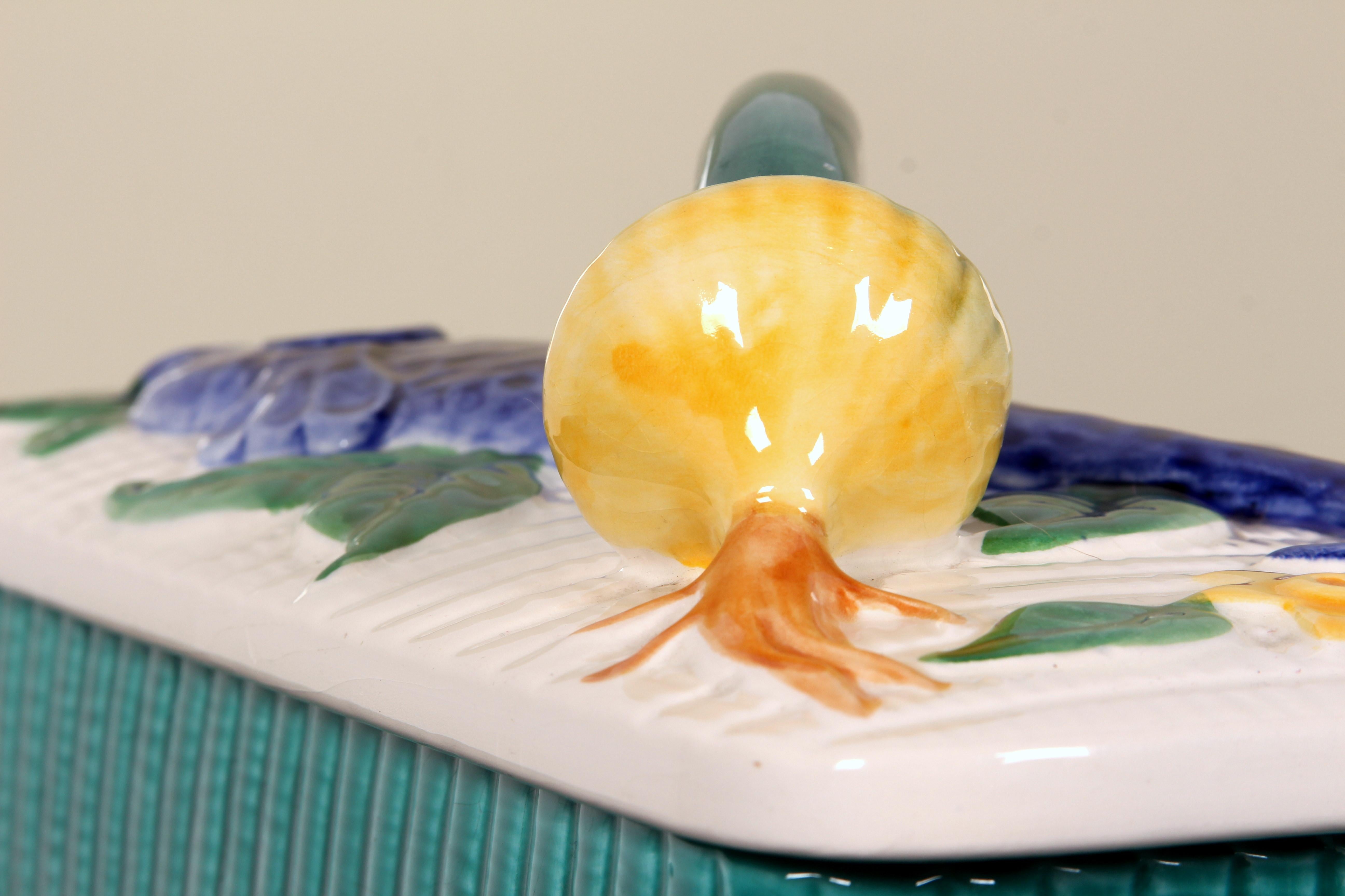 SCHRAMBERG MAIOLICA di metà secolo  scatola Barbotine FISH TUREEN TERRINE dipinta a mano in vendita 8