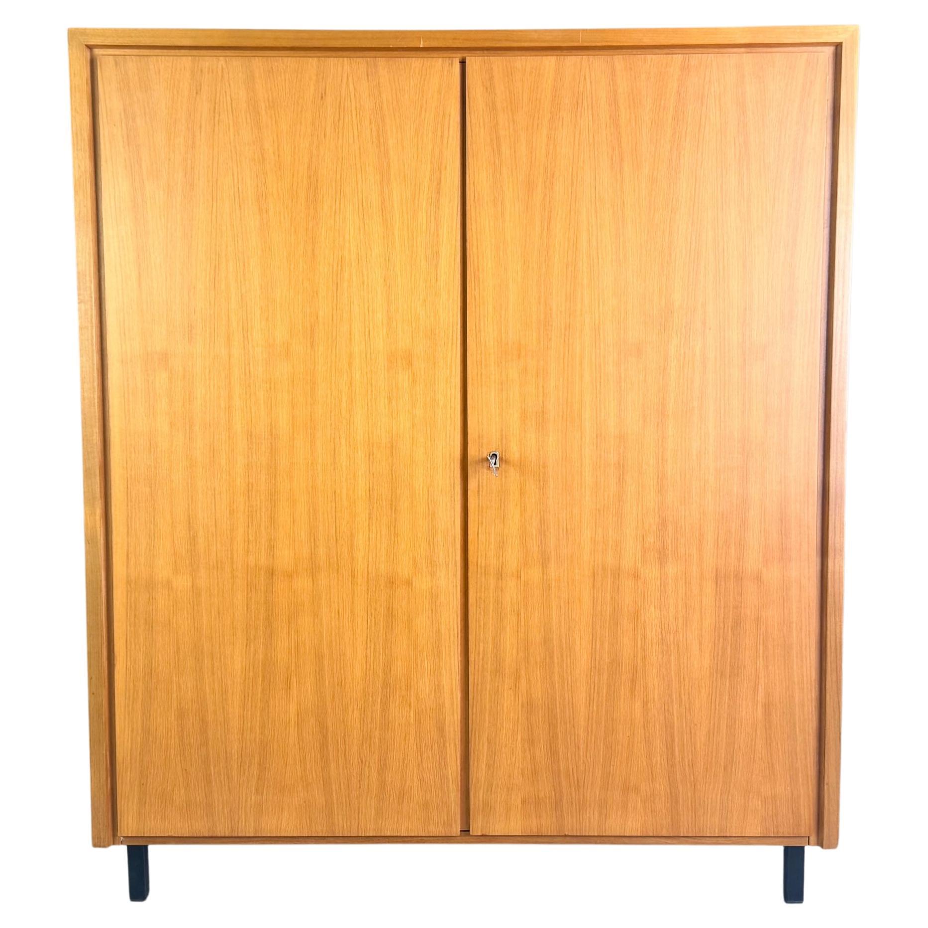 Midcentury Schrank WK Möbel Nussbaum 1960er Vintage Kommode