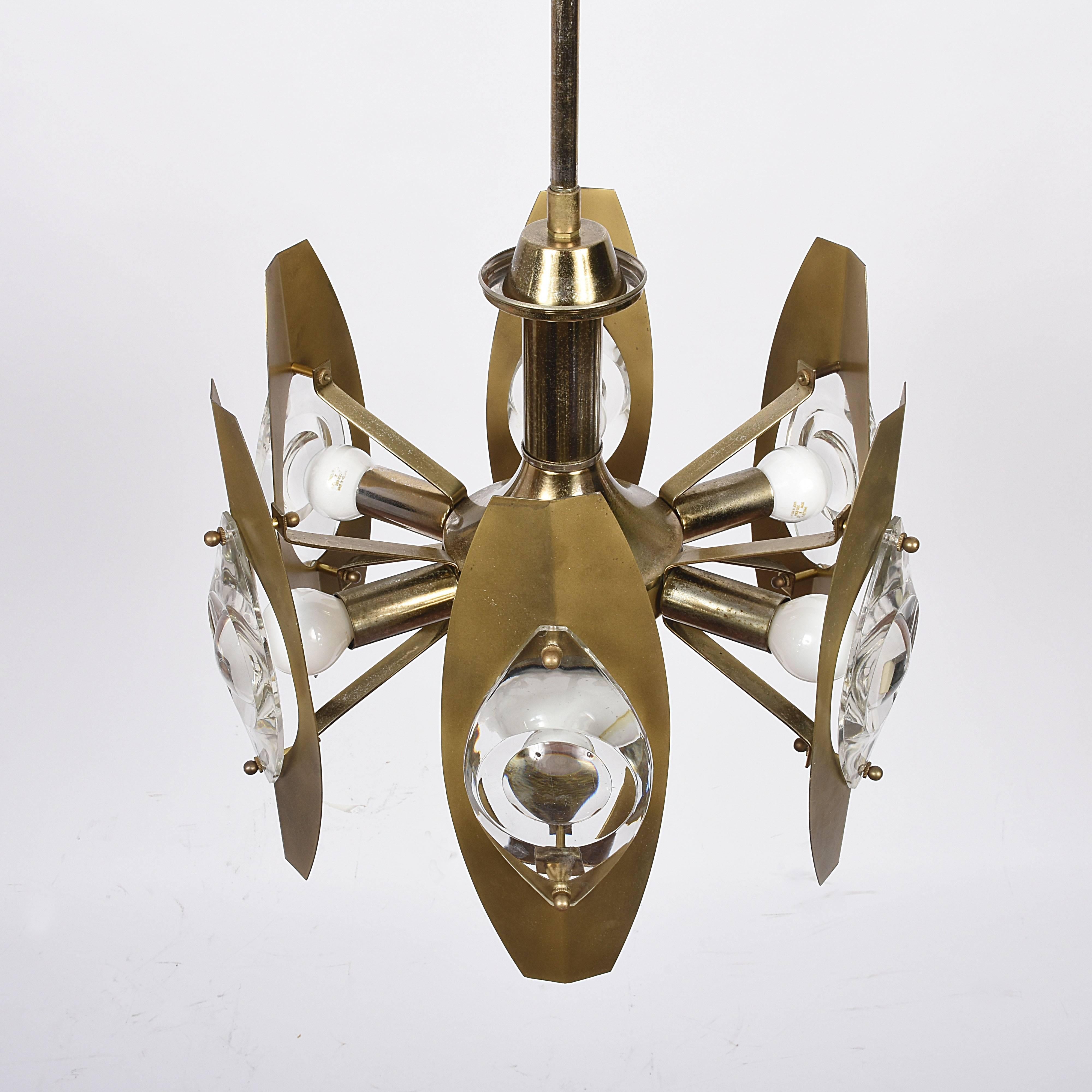 Midcentury Sciolari Glass and Polished Gilt Brass Italian Chandelier, 1960s For Sale 4