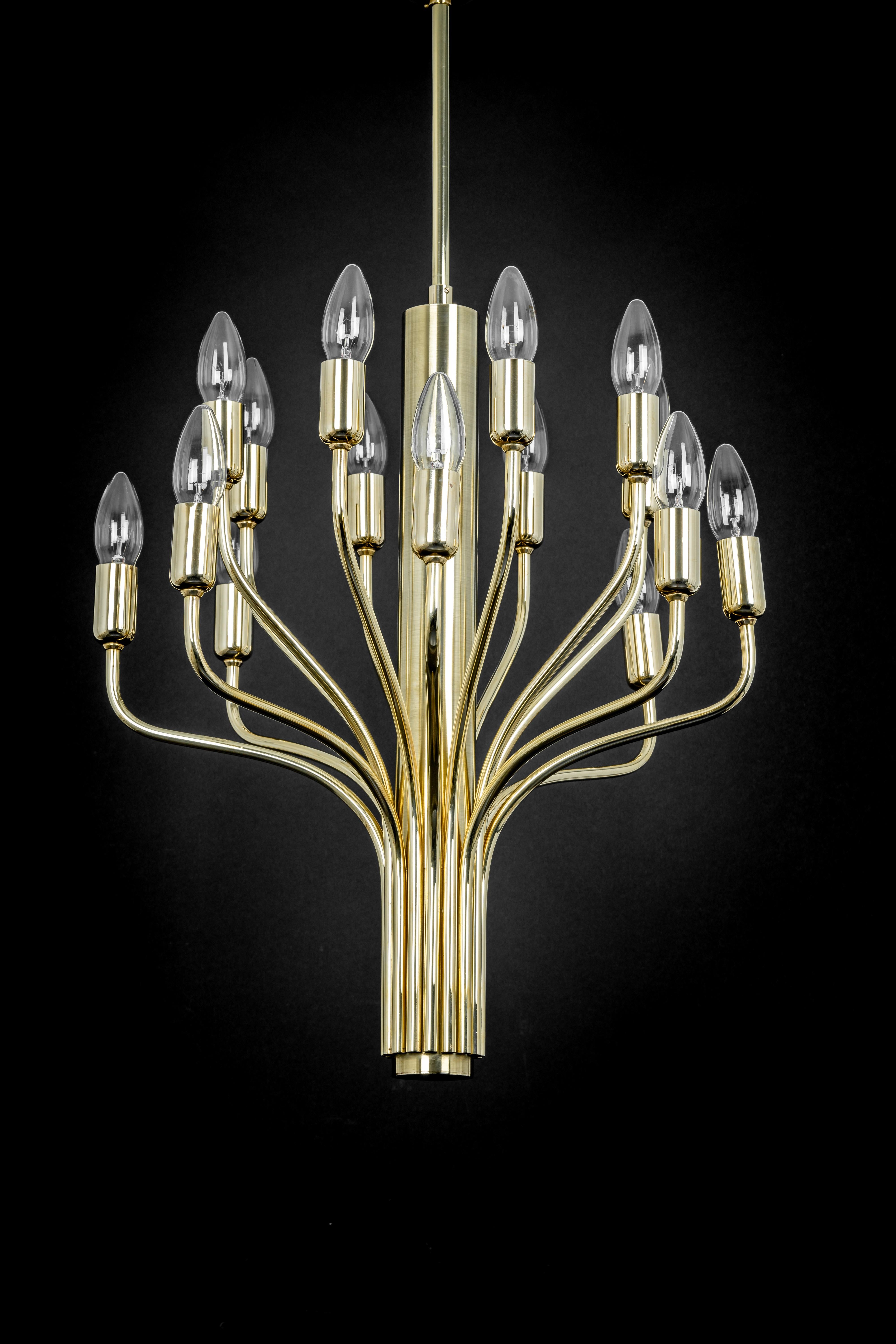 Midcentury Sciolari Style Brass Chandelier, 1970s 2