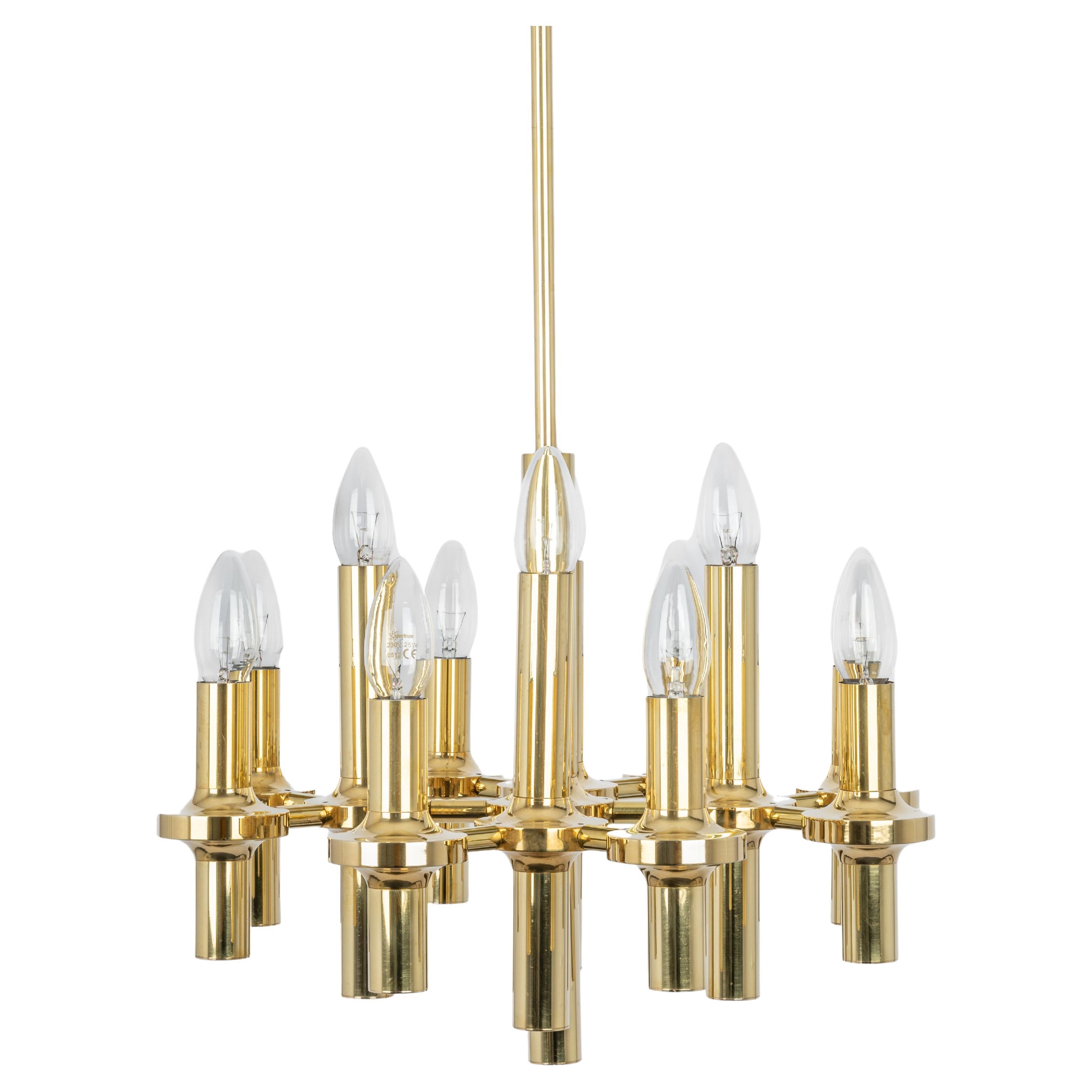 Midcentury Sciolari Style Brass Chandelier, 1970s For Sale