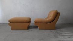 Silla y otomana Scoop Slipper de Vladimir Kagan, mediados de siglo