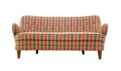Midcentury Scottish Patterned Red, Green and Yellow Fabric Sofa, Italy 1950s