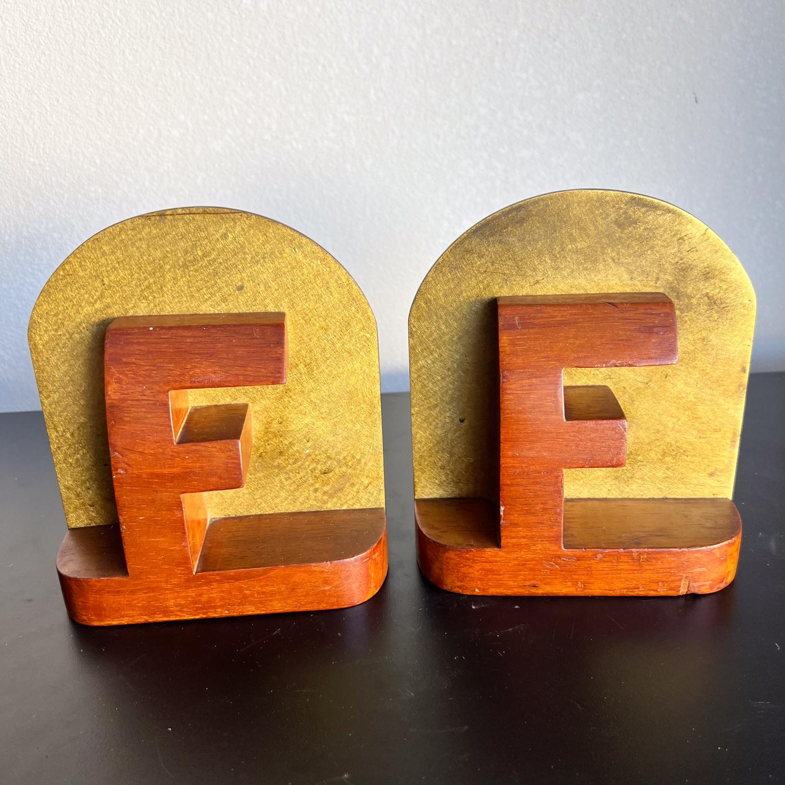 Midcentury Sculptural Bookends Brass and Wood In Good Condition For Sale In Chula Vista, CA