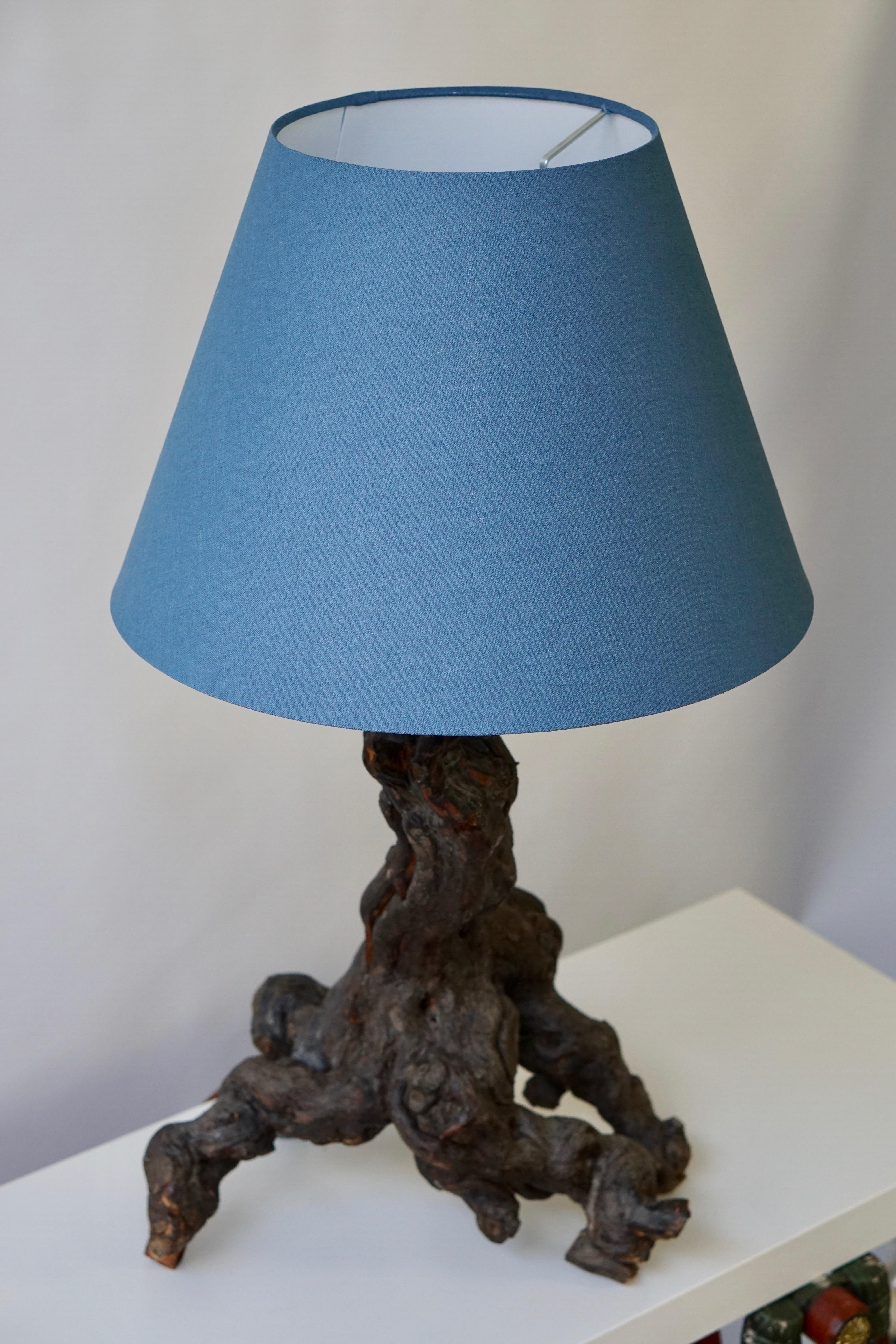 Midcentury Sculptural Burl Lamp In Good Condition In Antwerp, BE