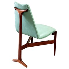 Chaise sculpturale du milieu du siècle en noyer de Seymour James Weiner pour Kodawood, 1964