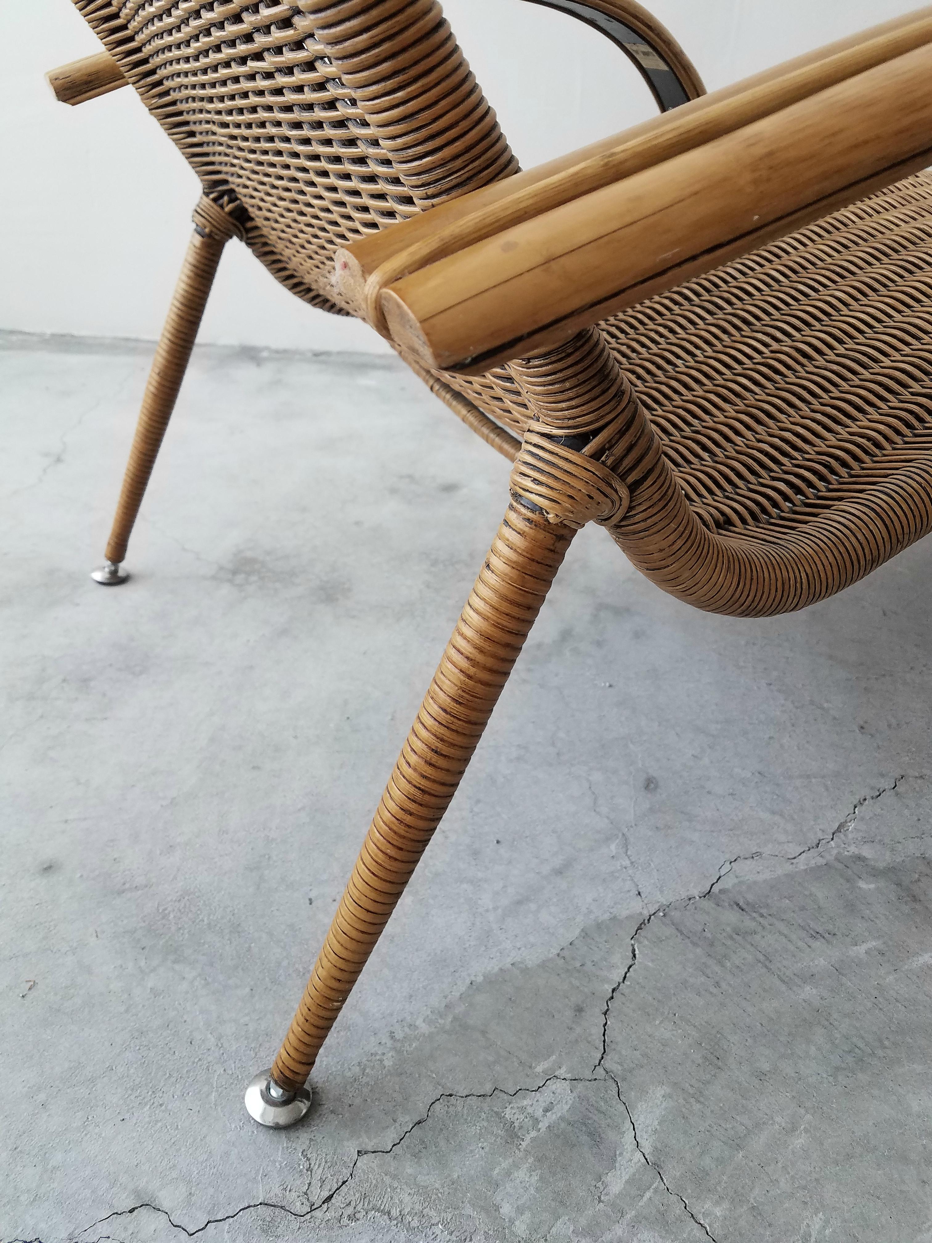 Midcentury Sculptural Italian Modern Cane and Bamboo Chaise Lounge Chair 3