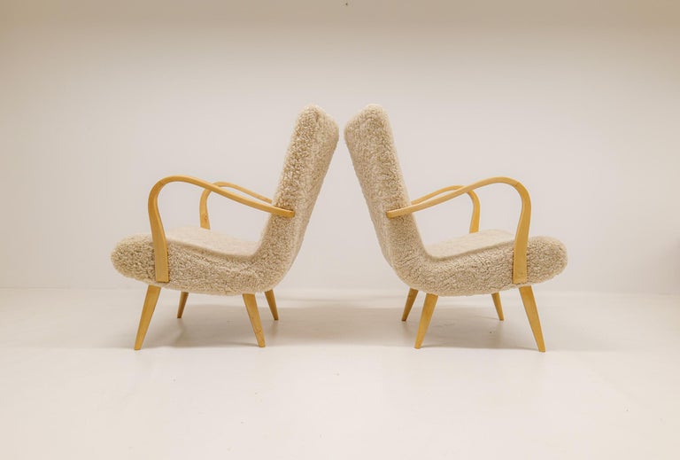 Midcentury Sculptural Lounge Chairs in Sheepskin Shearling Sweden 1950s For Sale 4