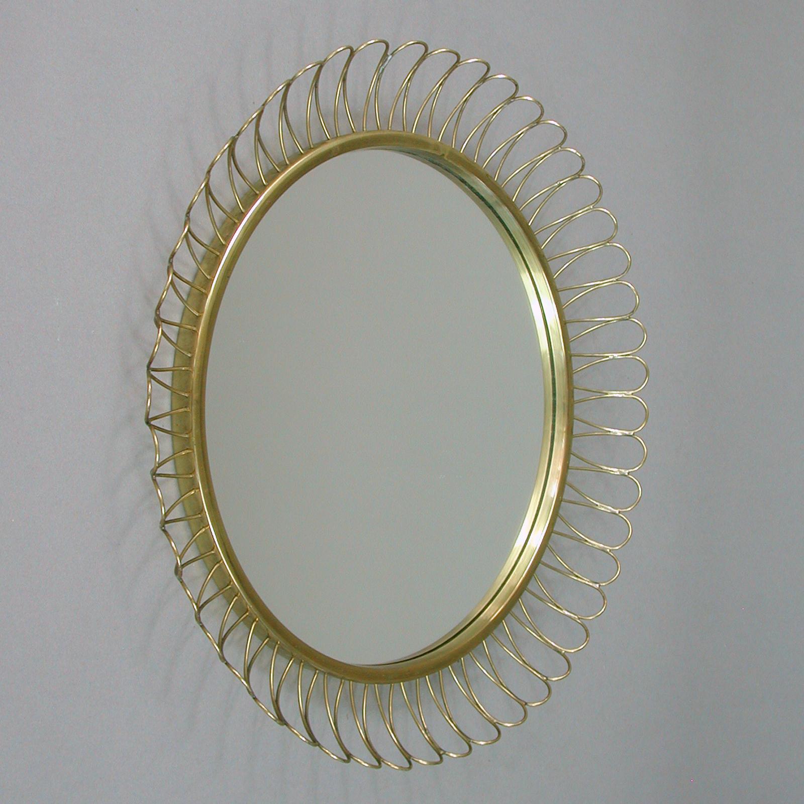 Midcentury Sculptural Round Brass Wall Mirror, Sweden, 1950s For Sale 1